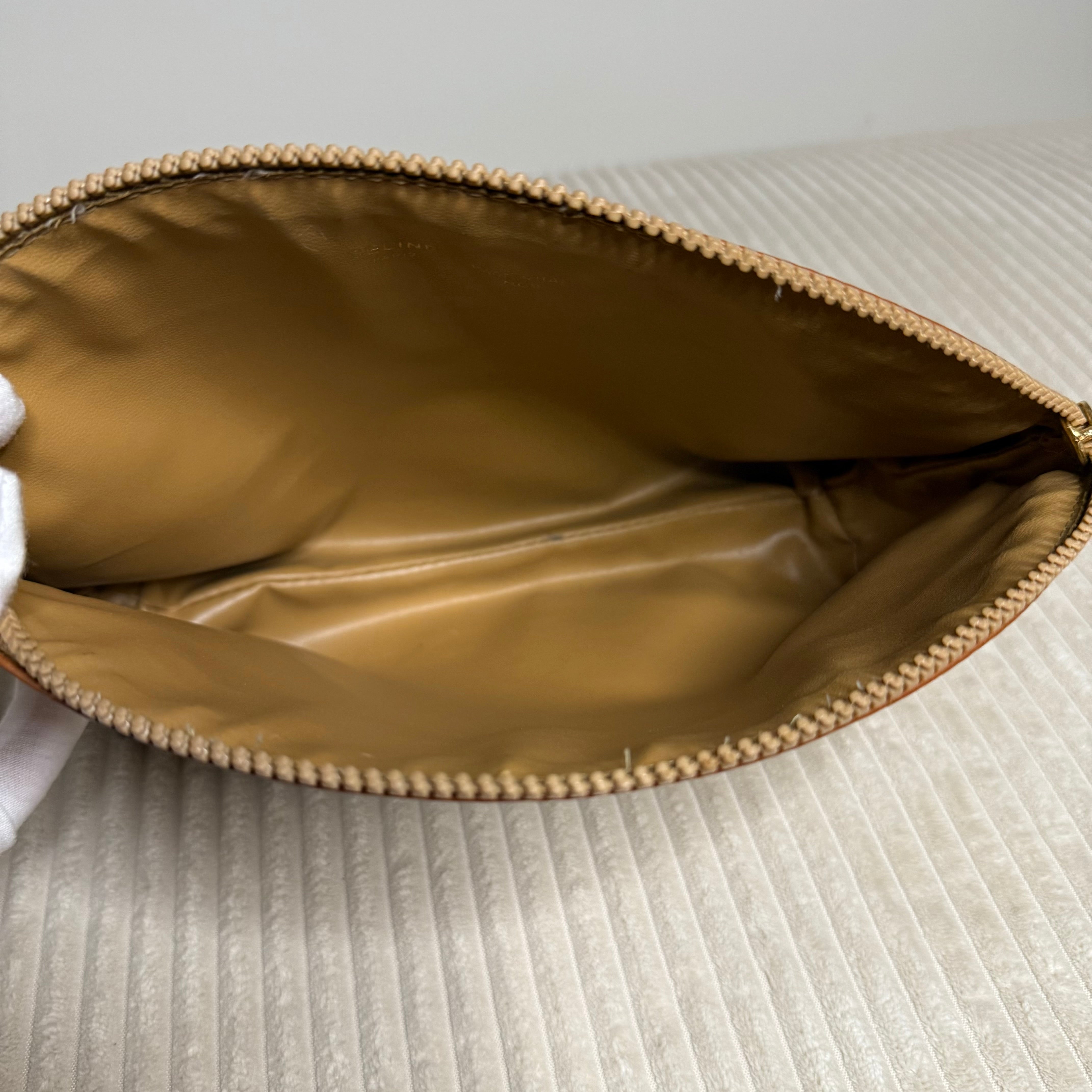 CELINE - Pouch