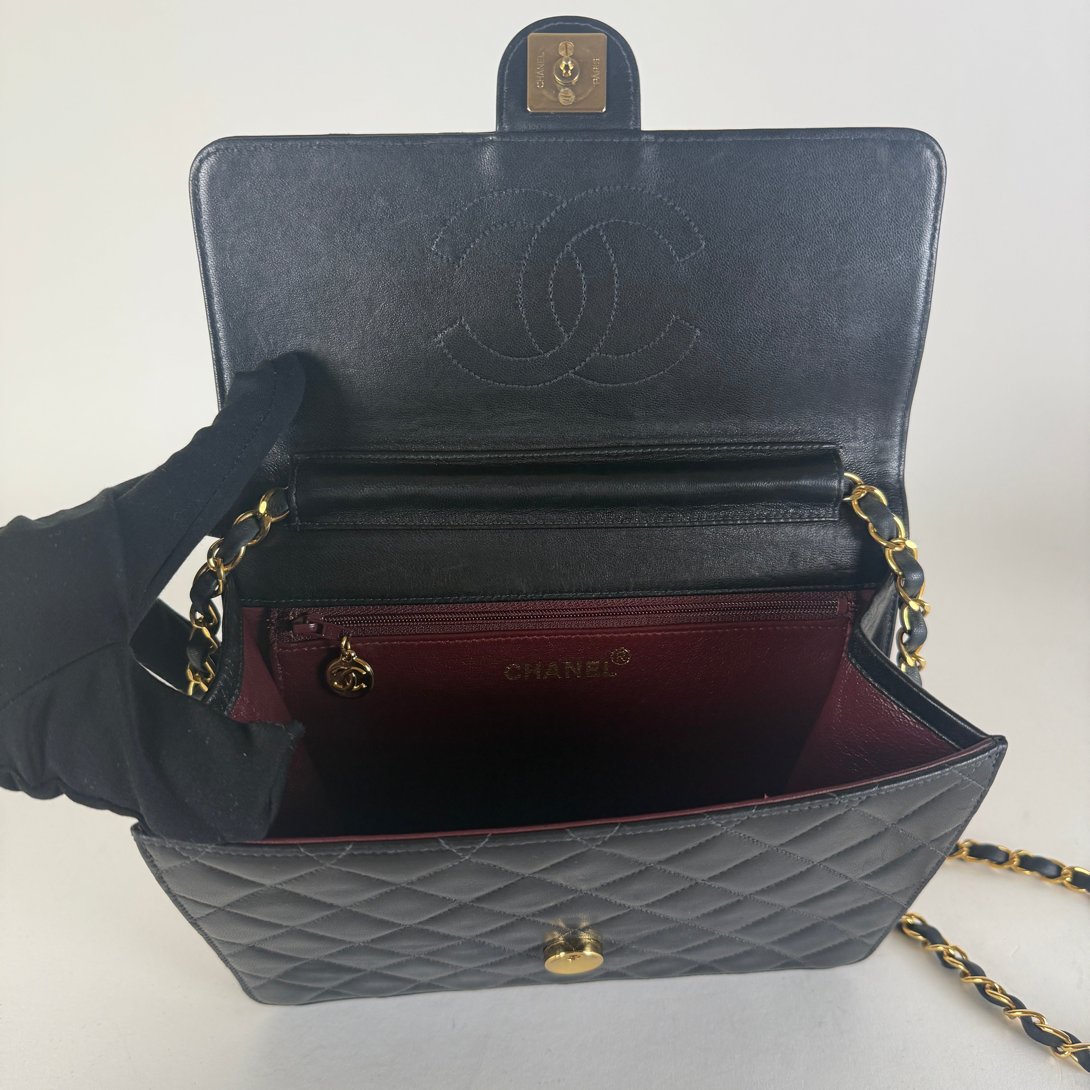 Classic Single Flap — 24K Gold Hardware
