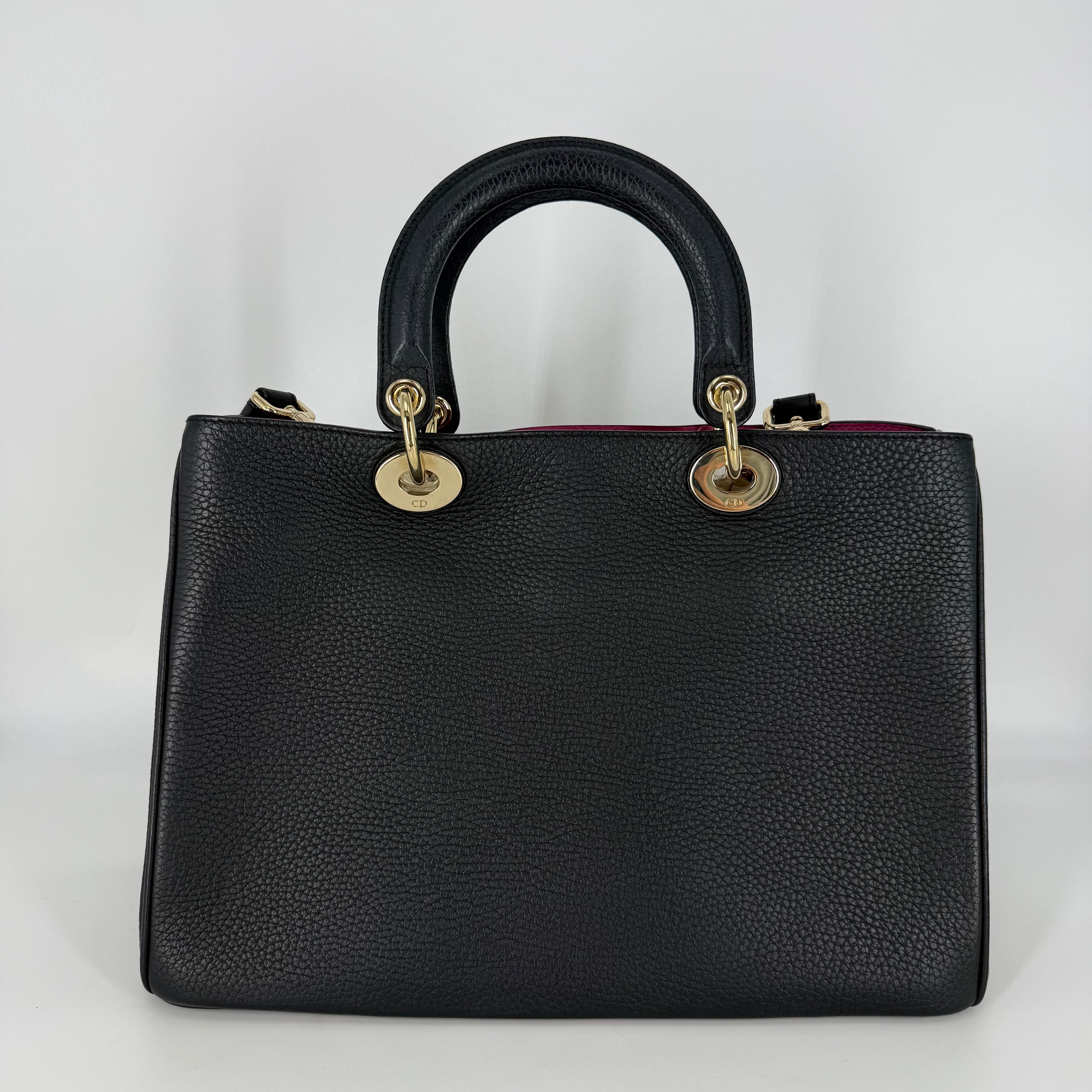 Diorissimo – Black Leather