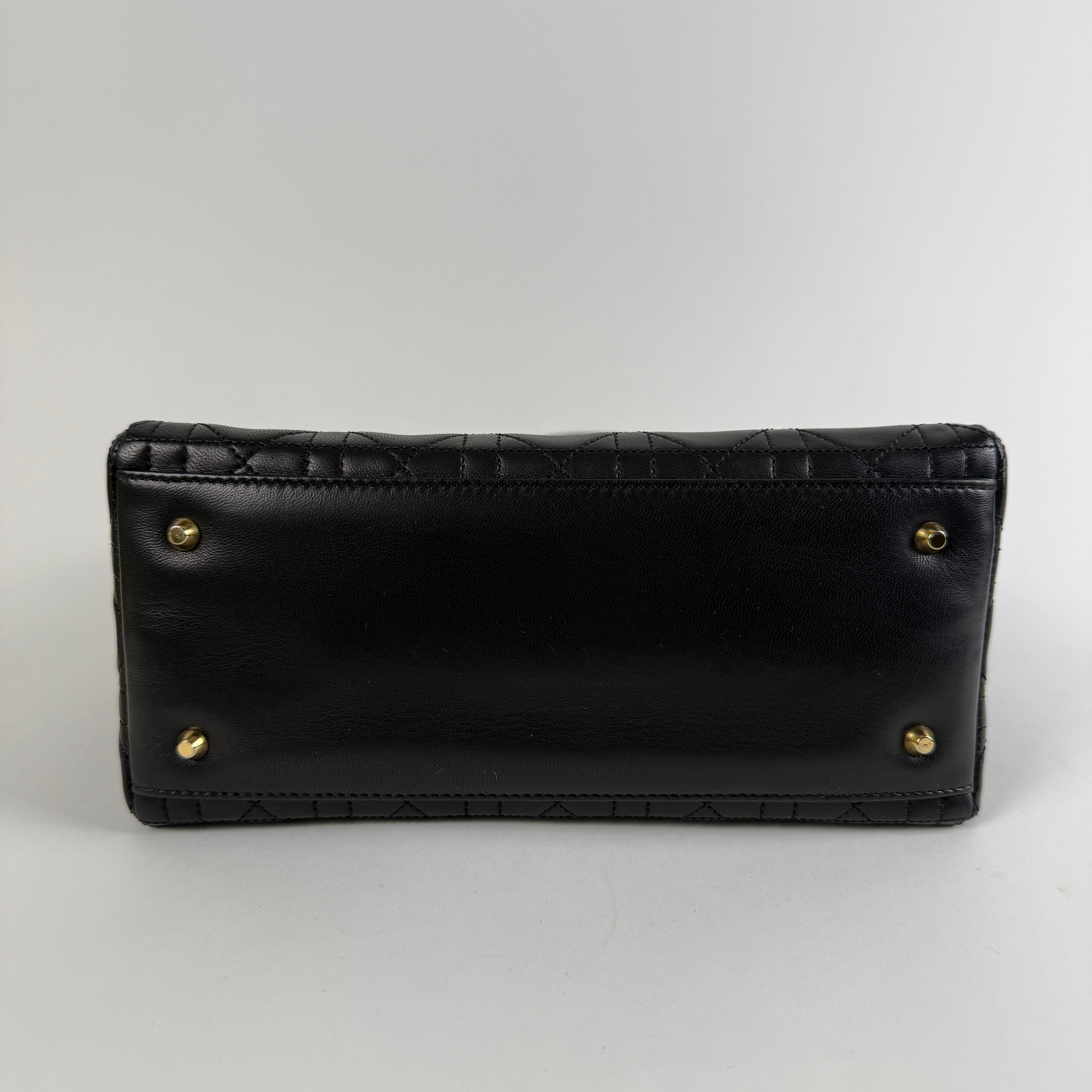 LADY DIOR MÉDIUM BLACK
