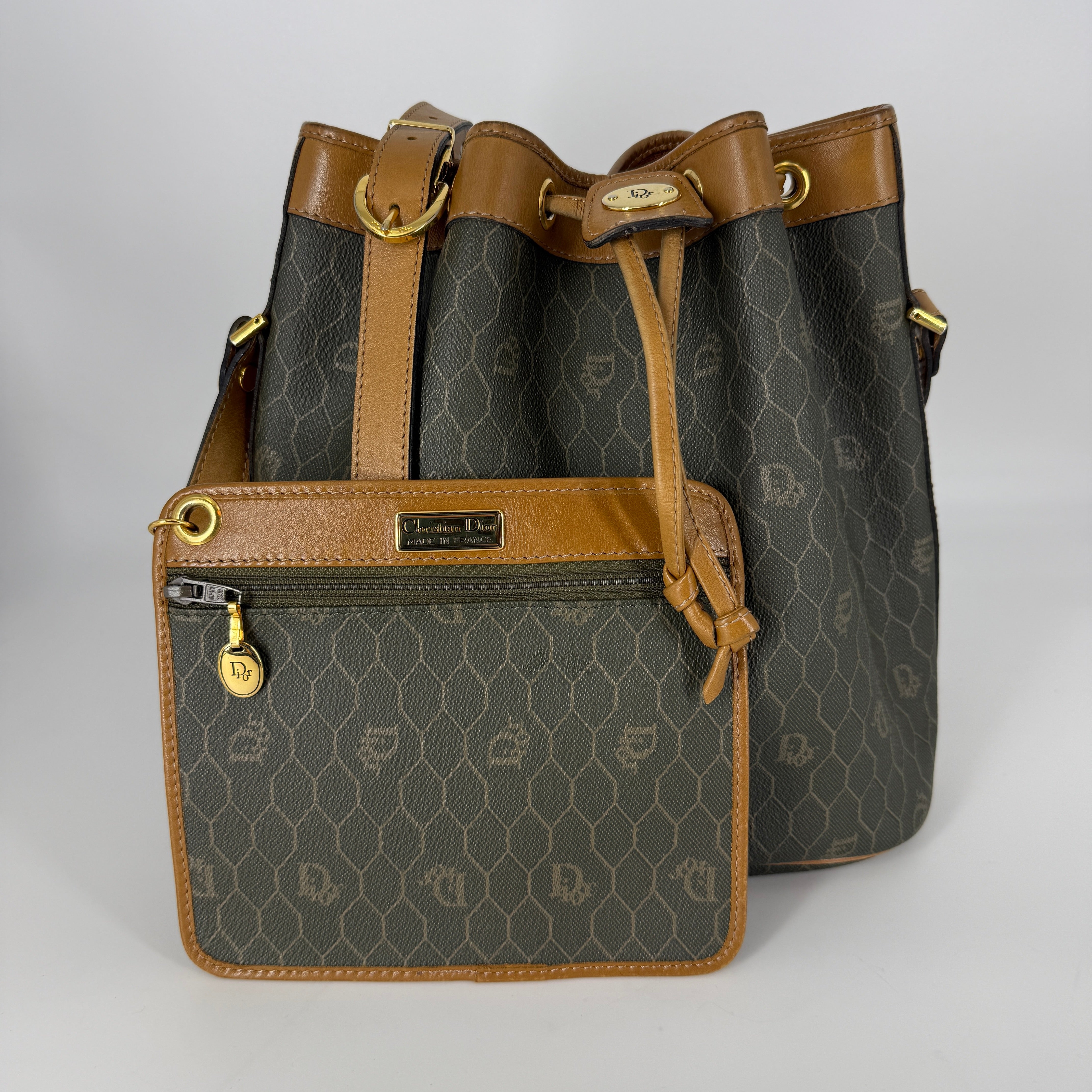 Vintage Bucket Bag