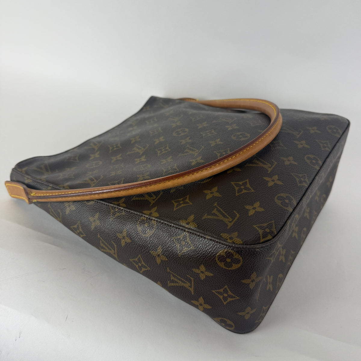 Looping GM — Monogram Canvas