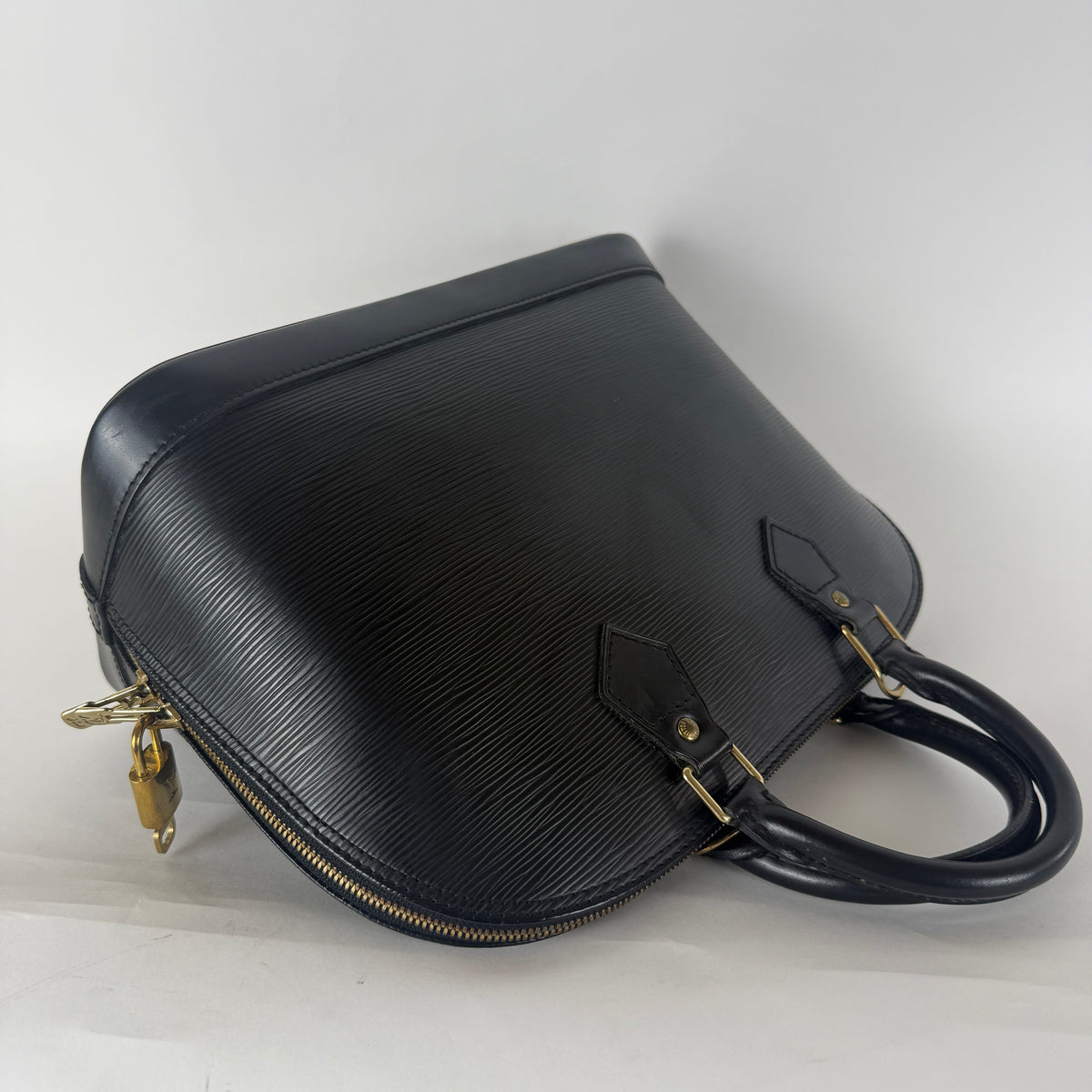 Alma PM — Black Epi Leather — Gold-Tone Hardware