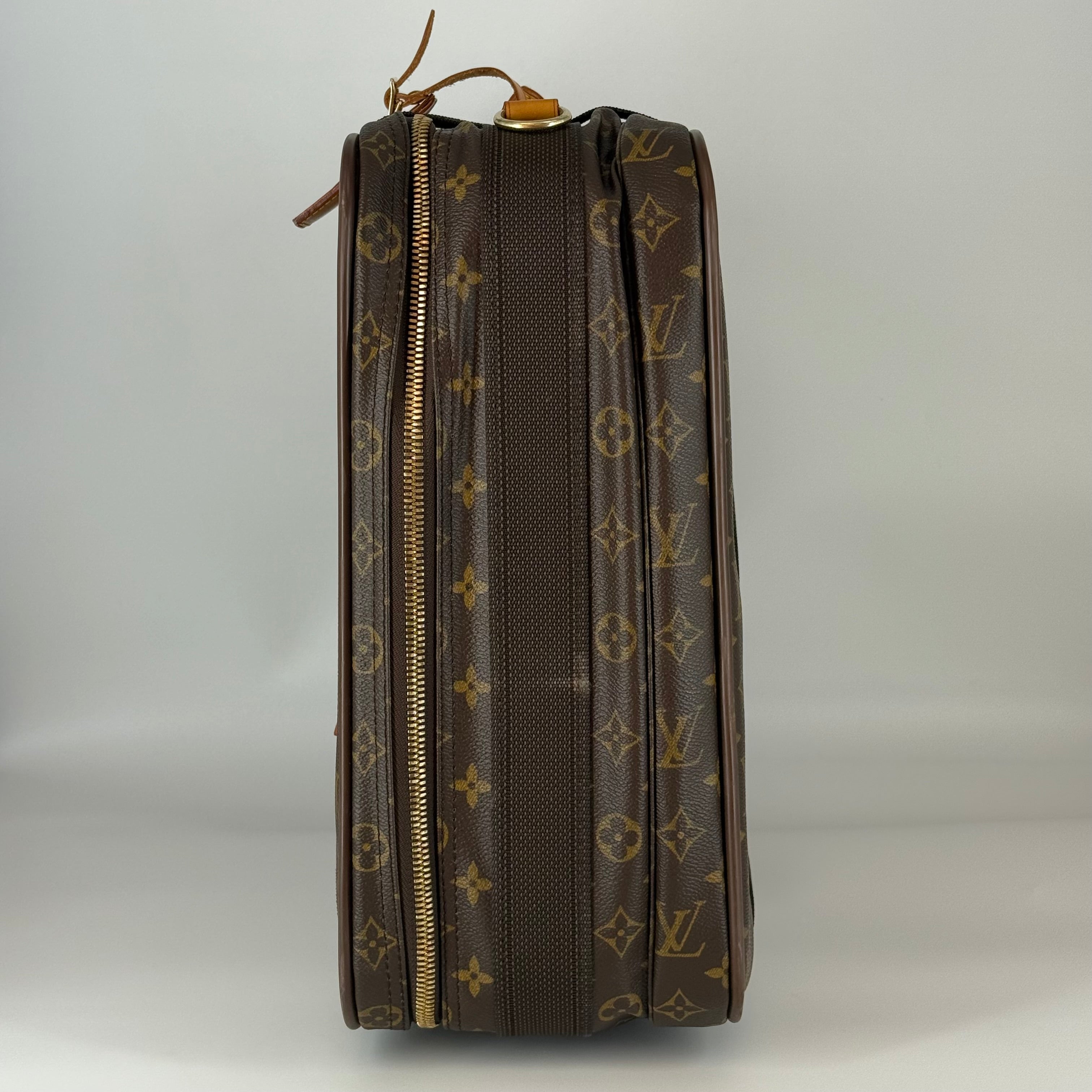 Satellite 53 Suitcase