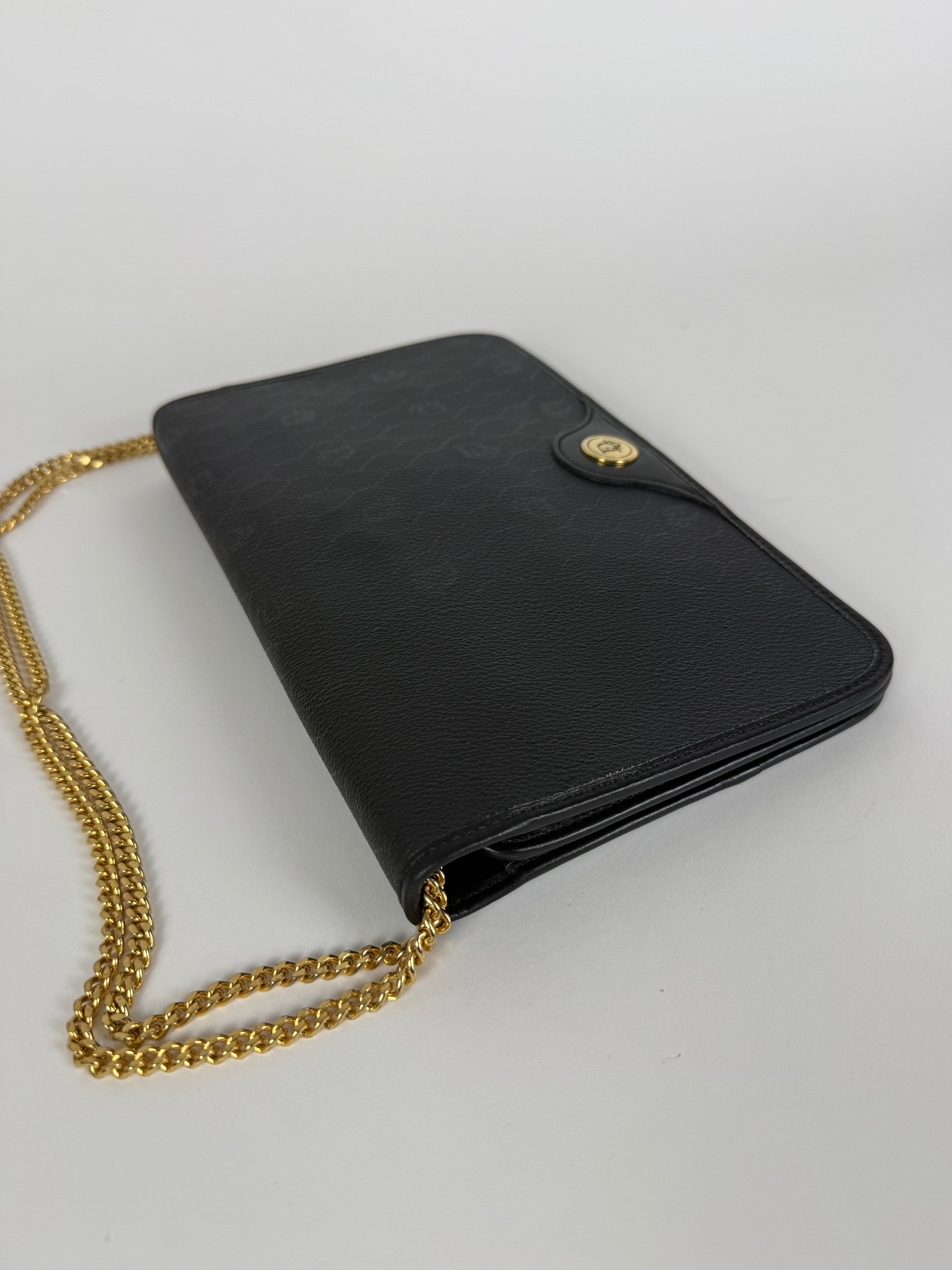 Vintage Black Chain Clutch