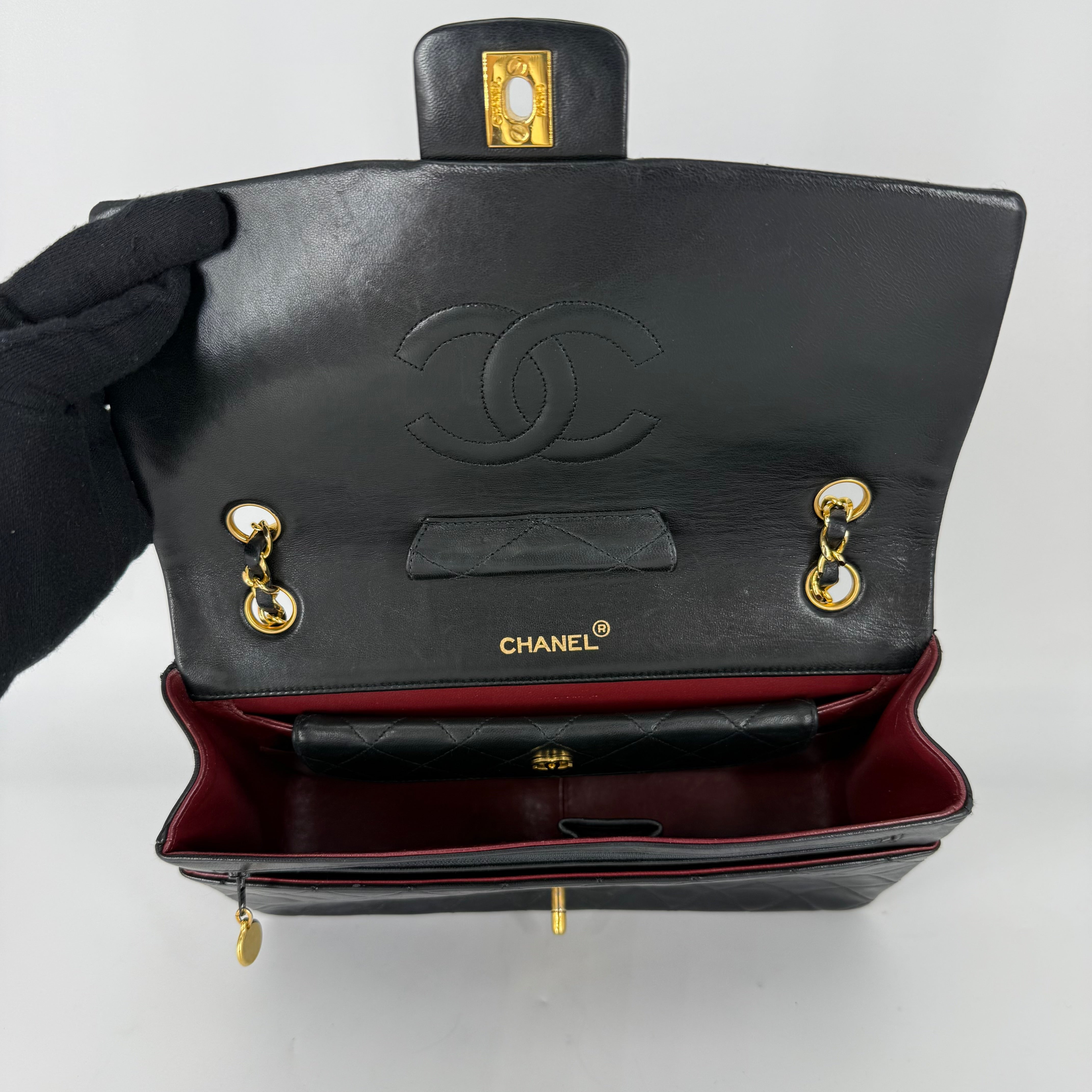 Vintage Single Flap Shoulder Bag 24k Gold