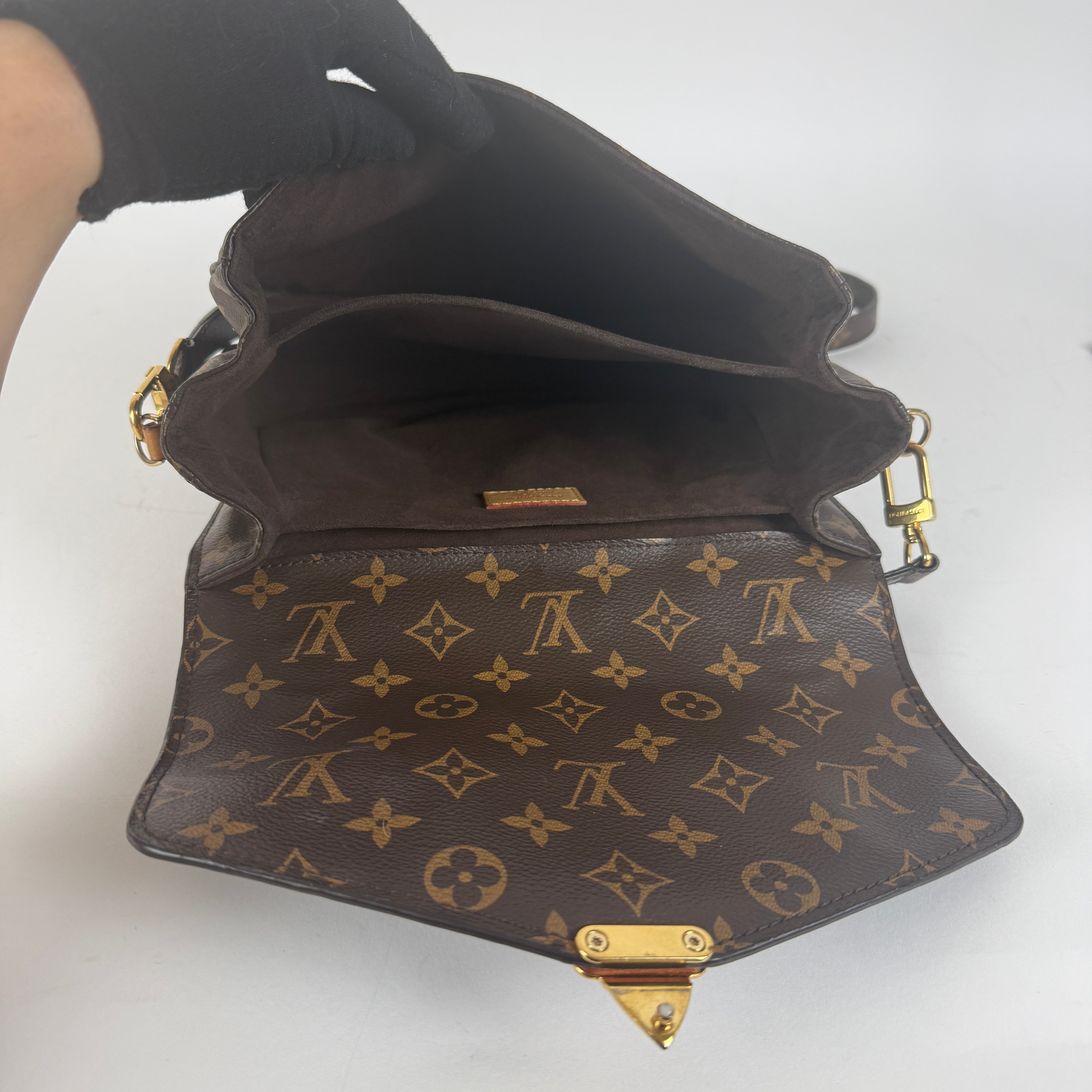 Monogram Pochette Métis