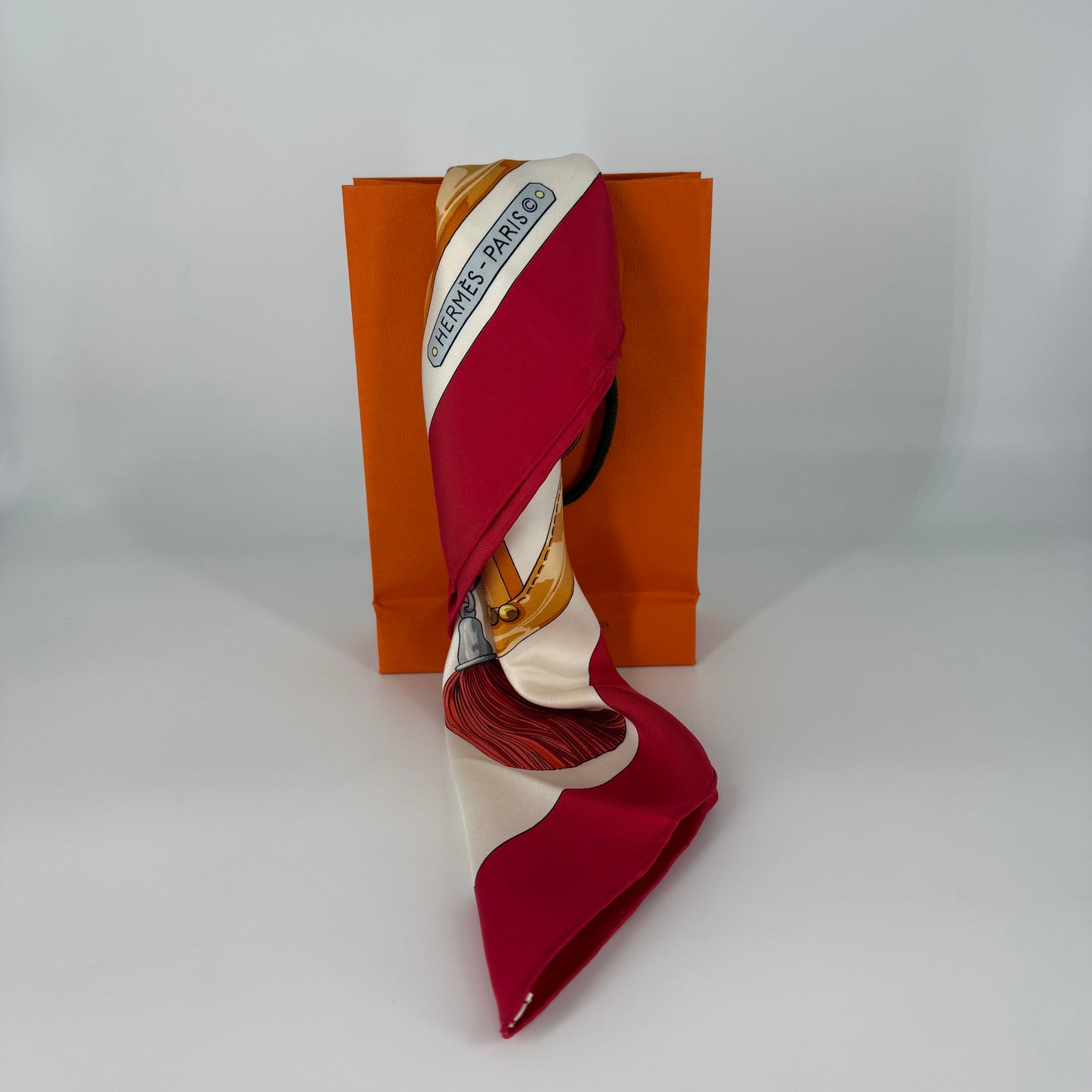 HERMES Carré 90 “Aux Champs”