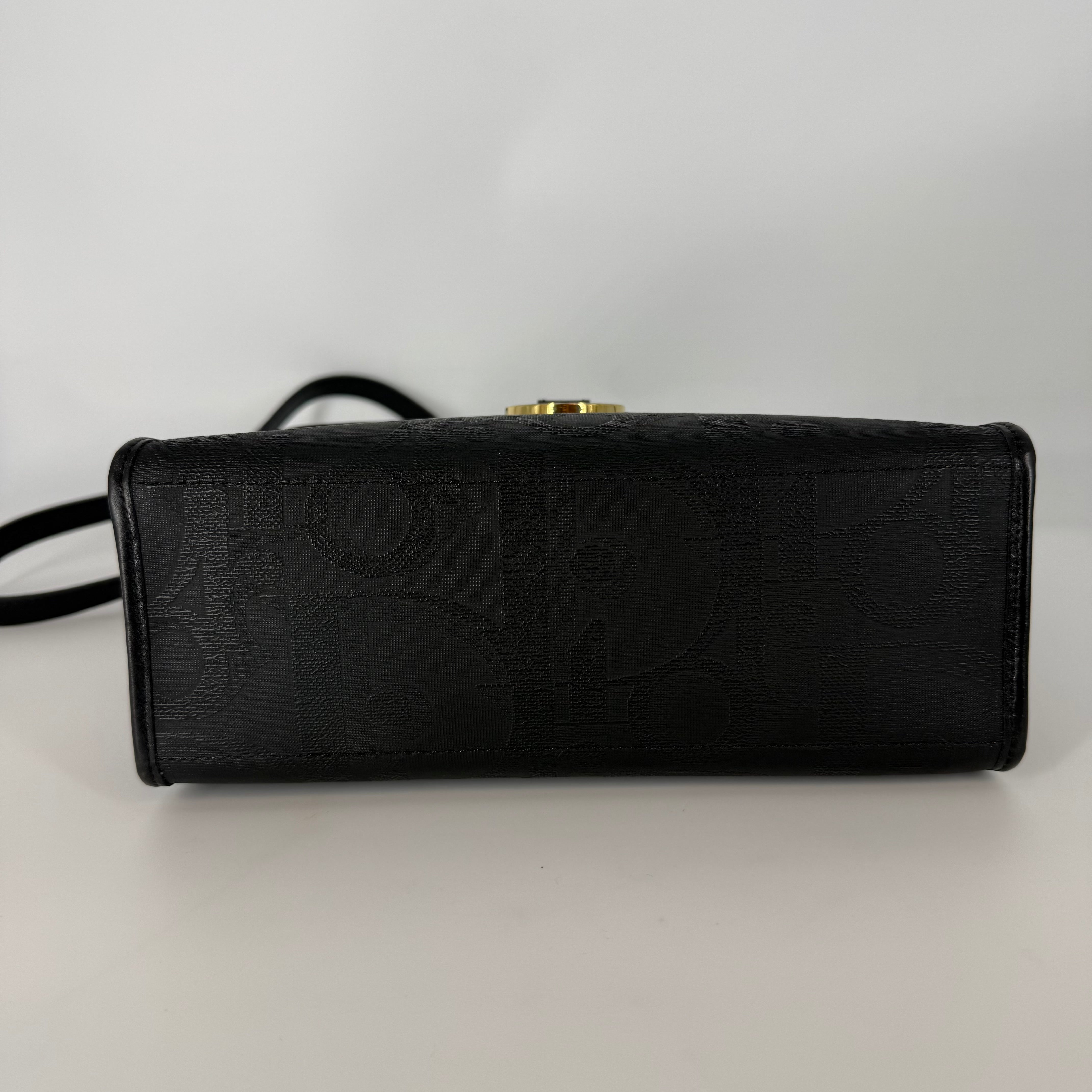 Black Oblique Trotter Shoulder Bag