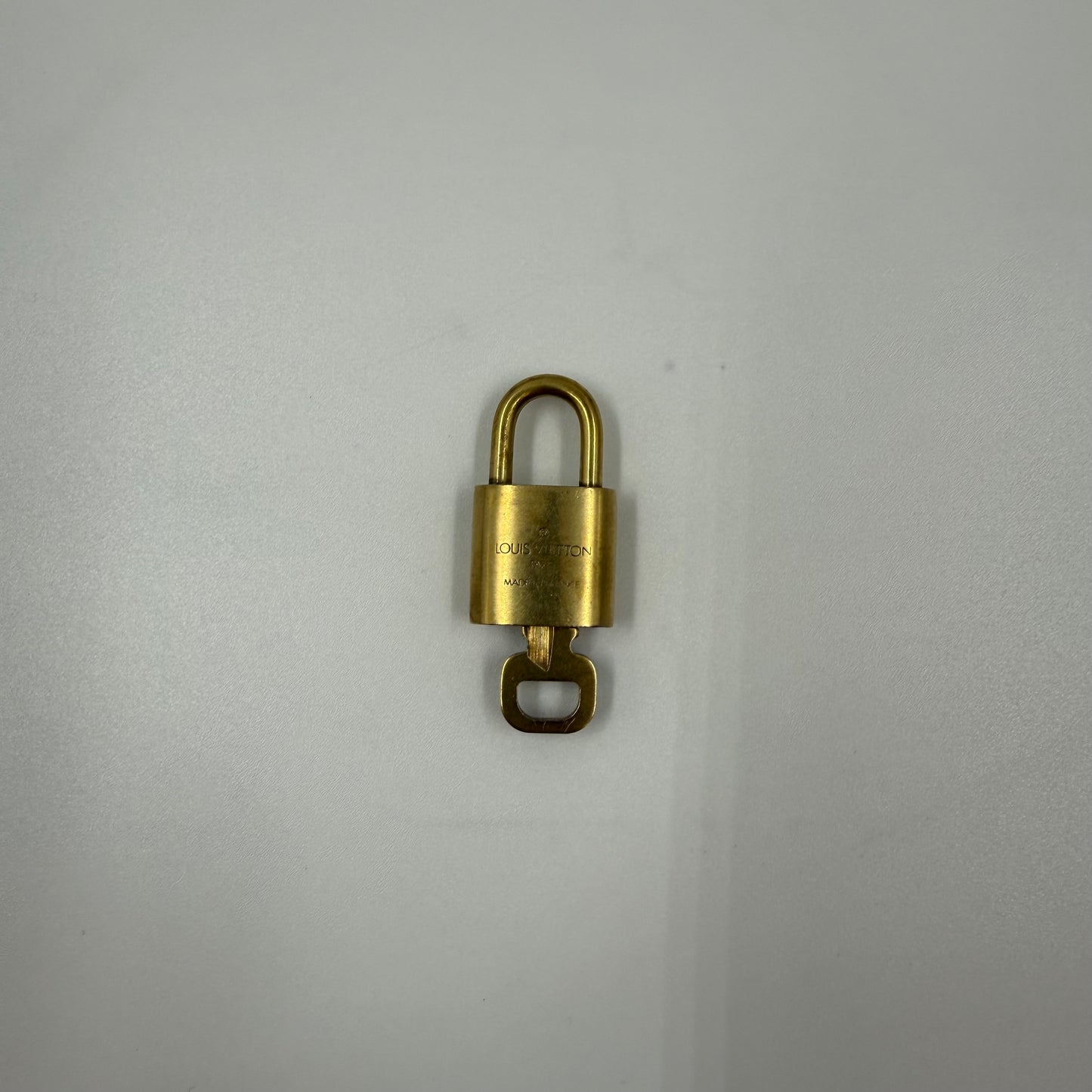 Louis Vuitton Padlock 301