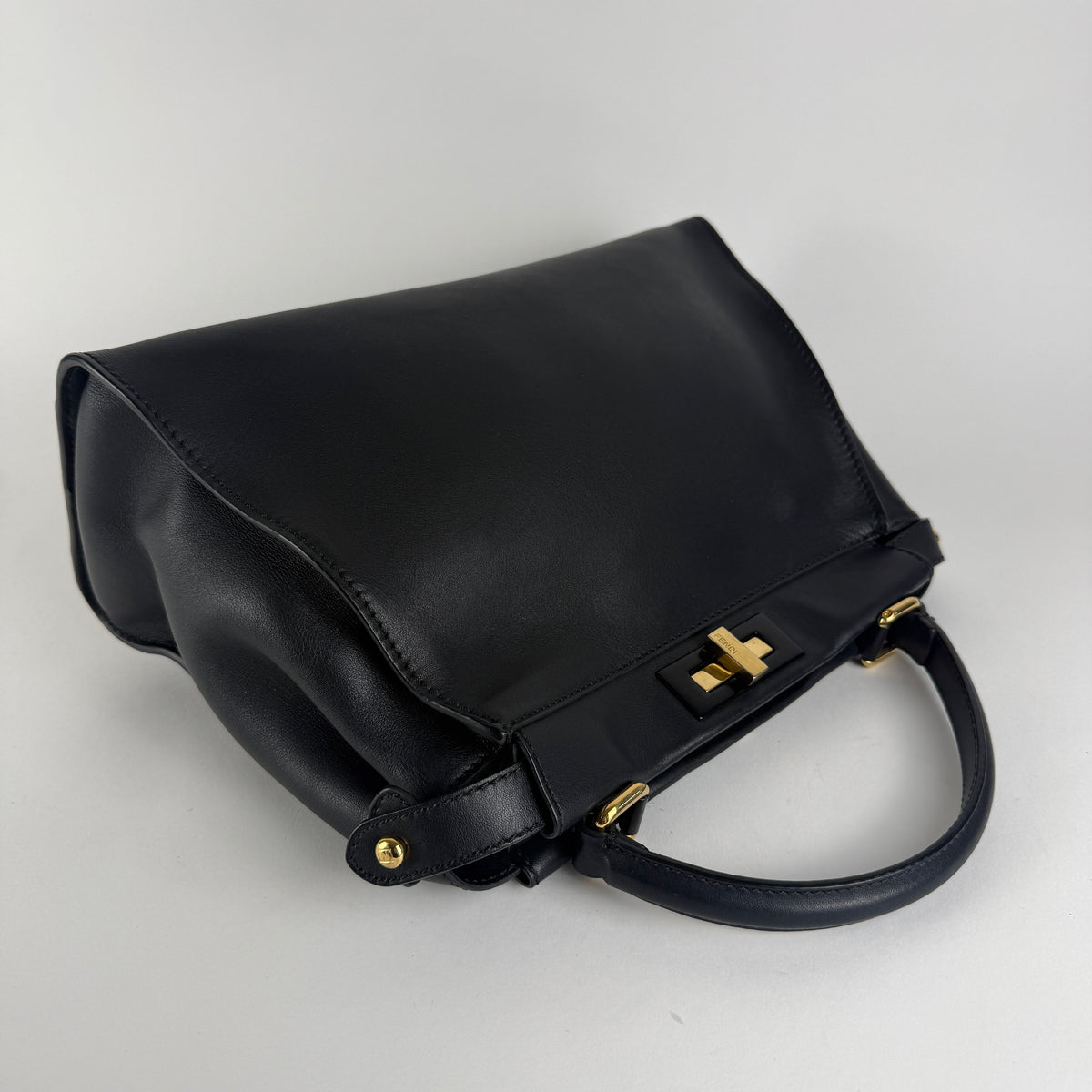 Peekaboo Medium — Black Leather — Gold-Tone Hardware
