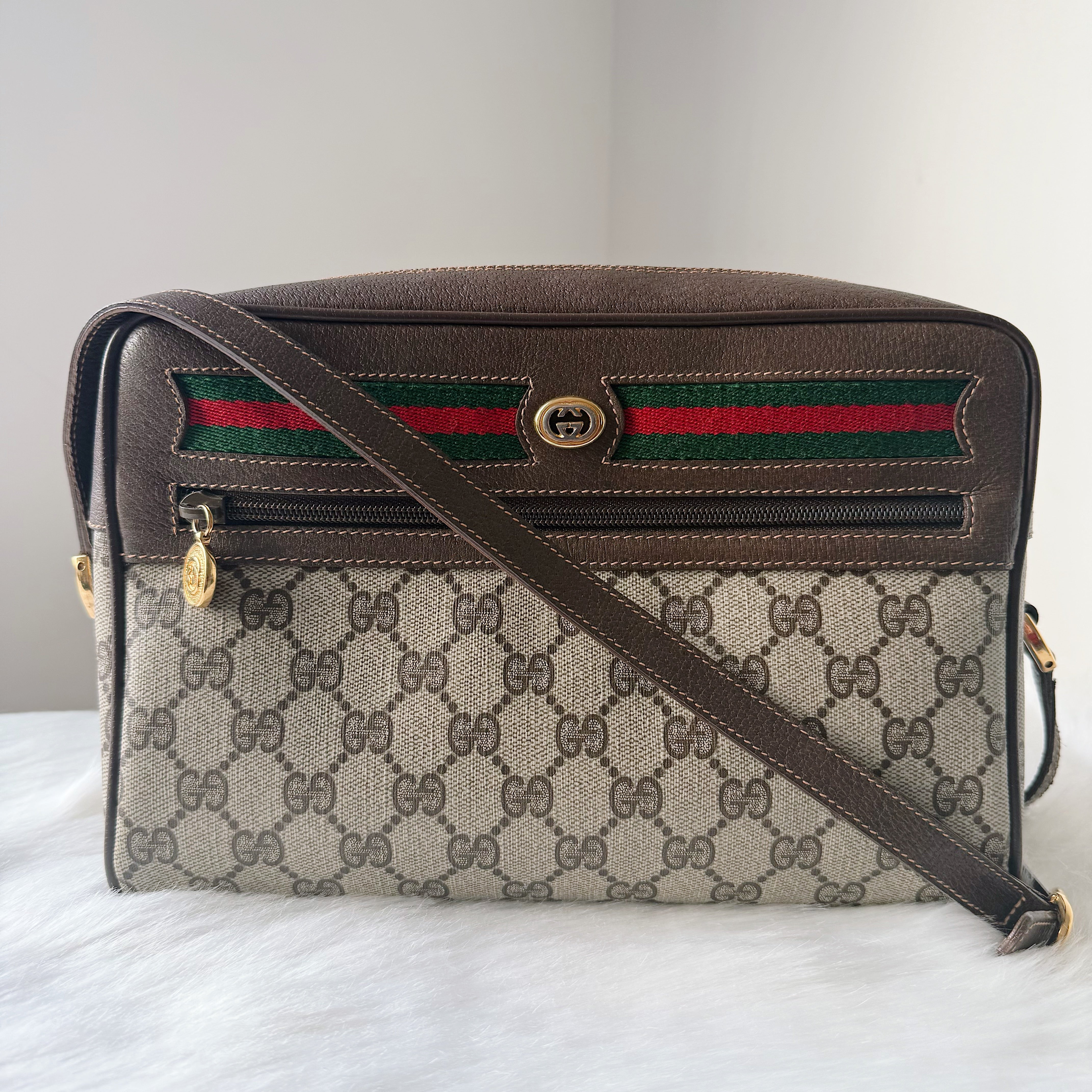 Crossbody Brown GG Canvas