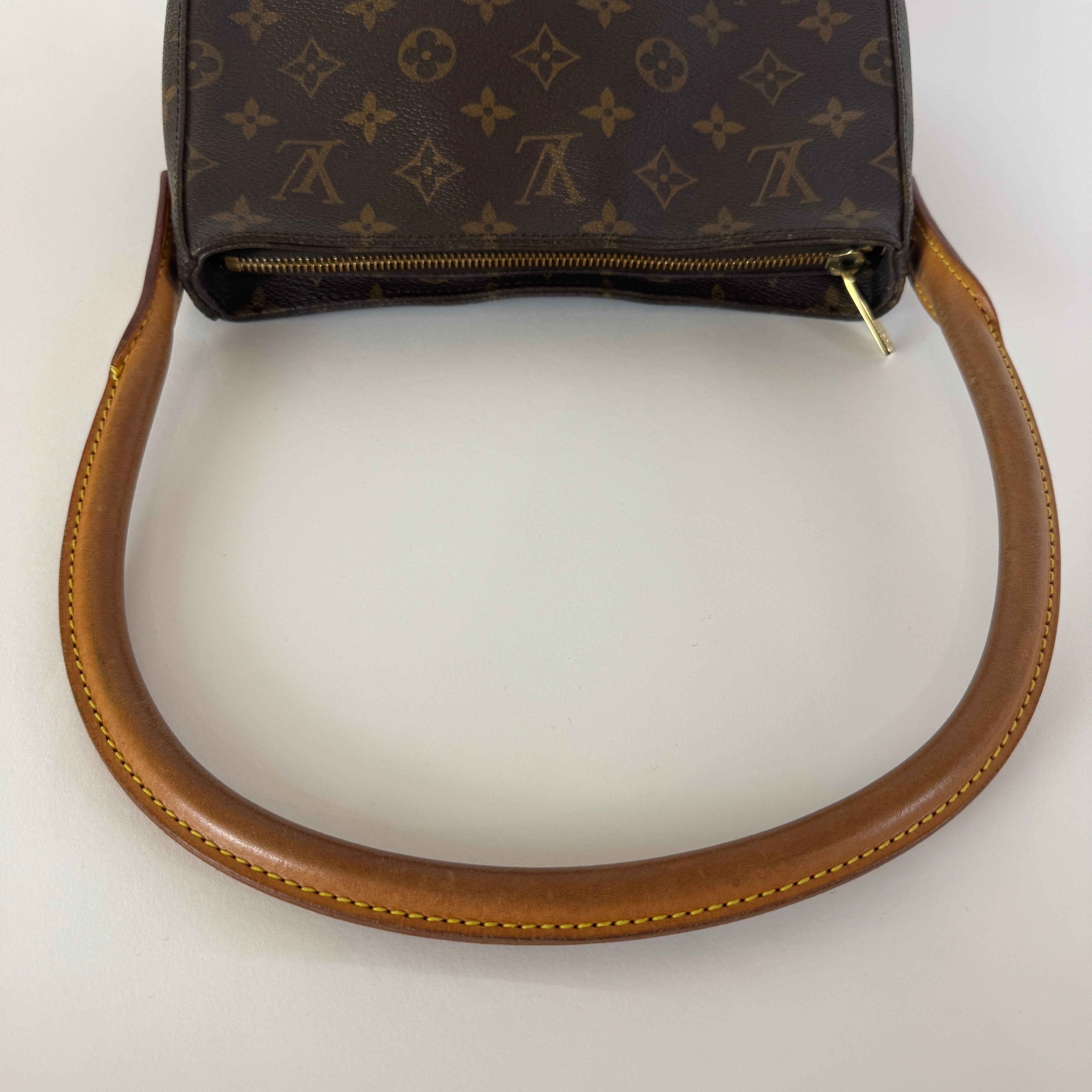 Looping MM — Monogram Canvas