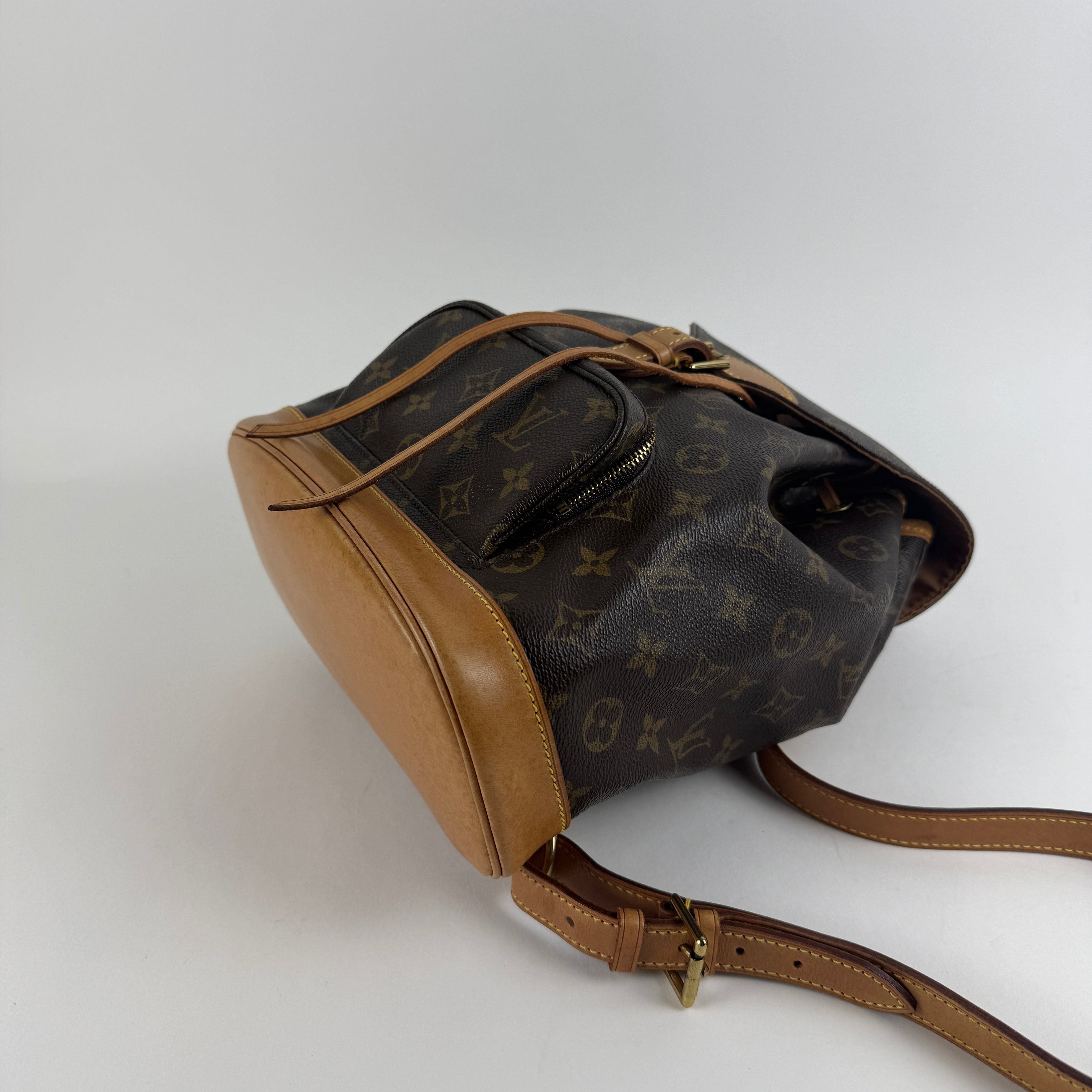 Montsouris MM Monogram