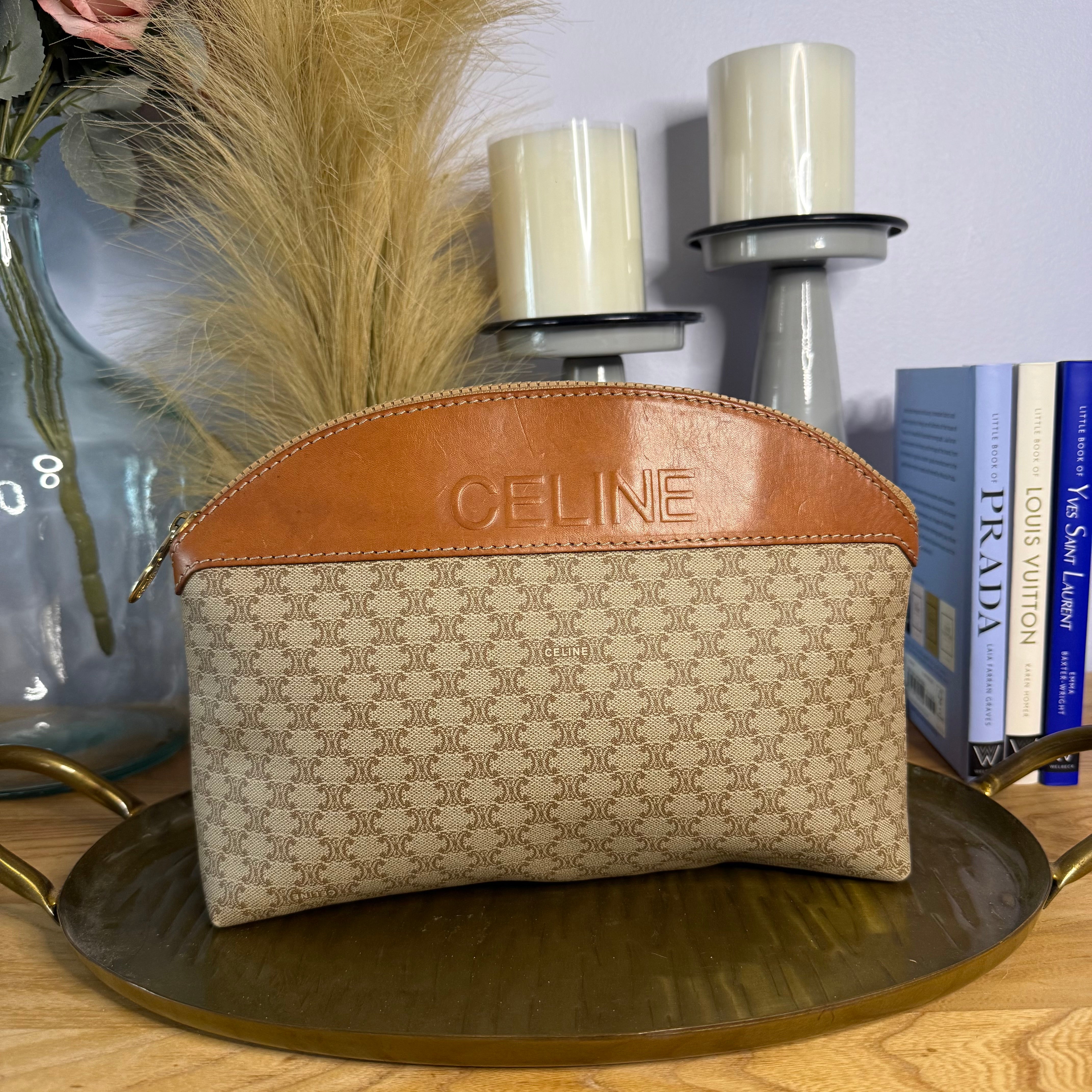 CELINE - Pouch