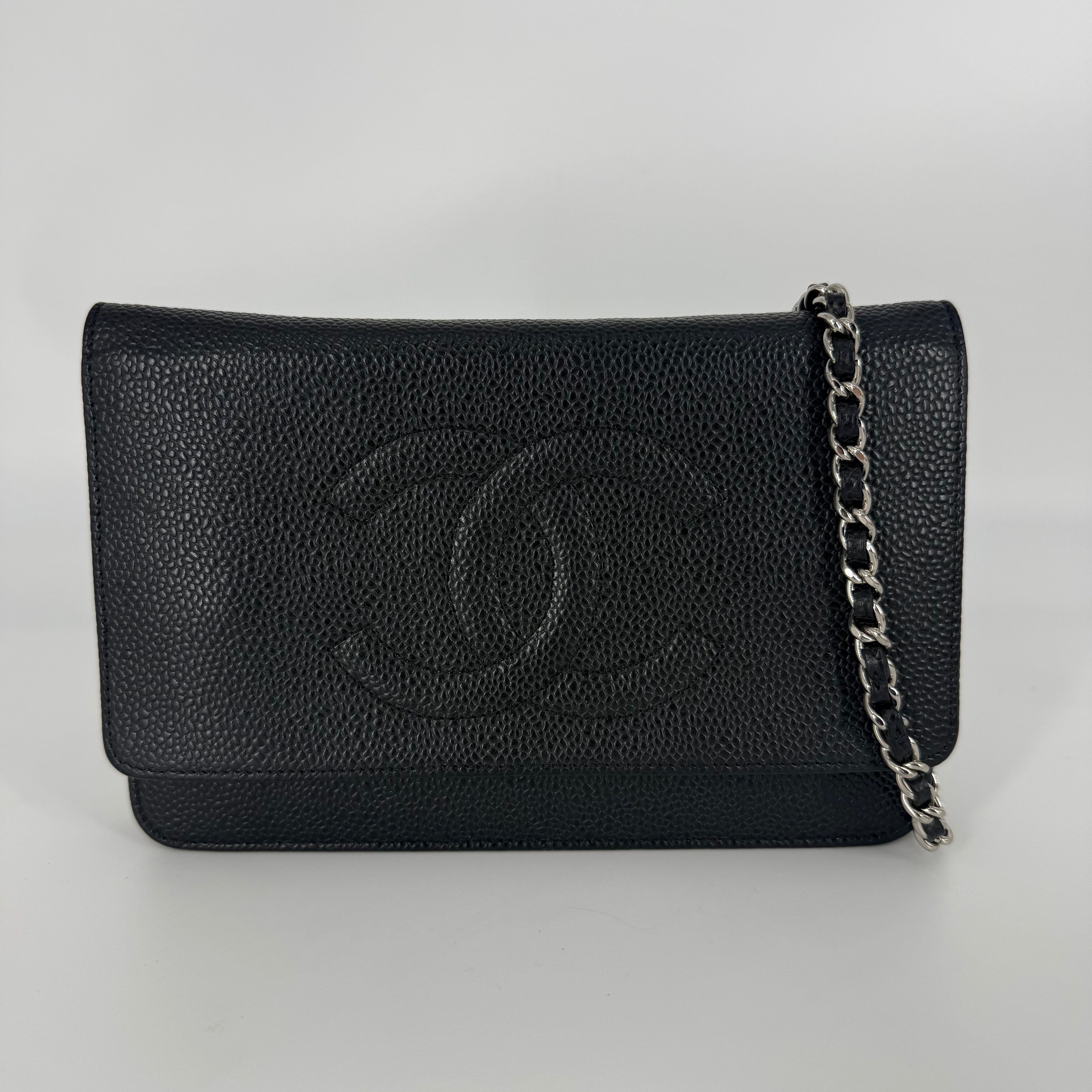 Classic Wallet on Chain (WOC) Black Caviar Leather