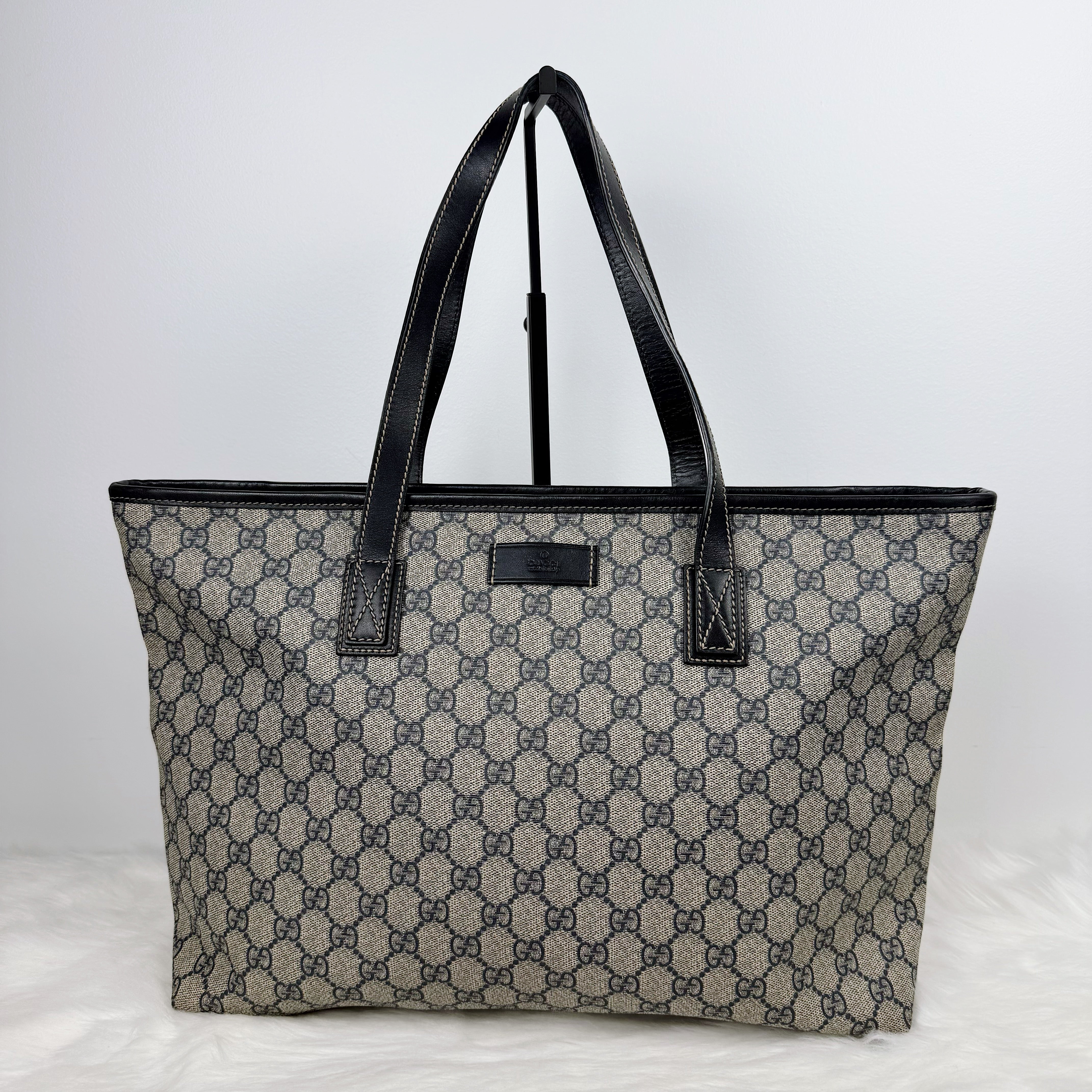 GG Canvas Navy Tote Bag