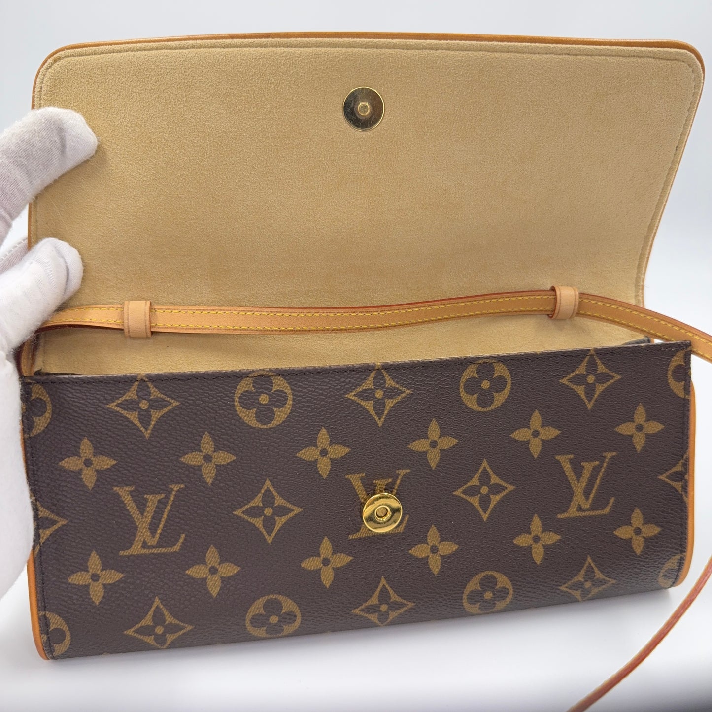 Louis Vuitton – Monogram Pochette Twin GM