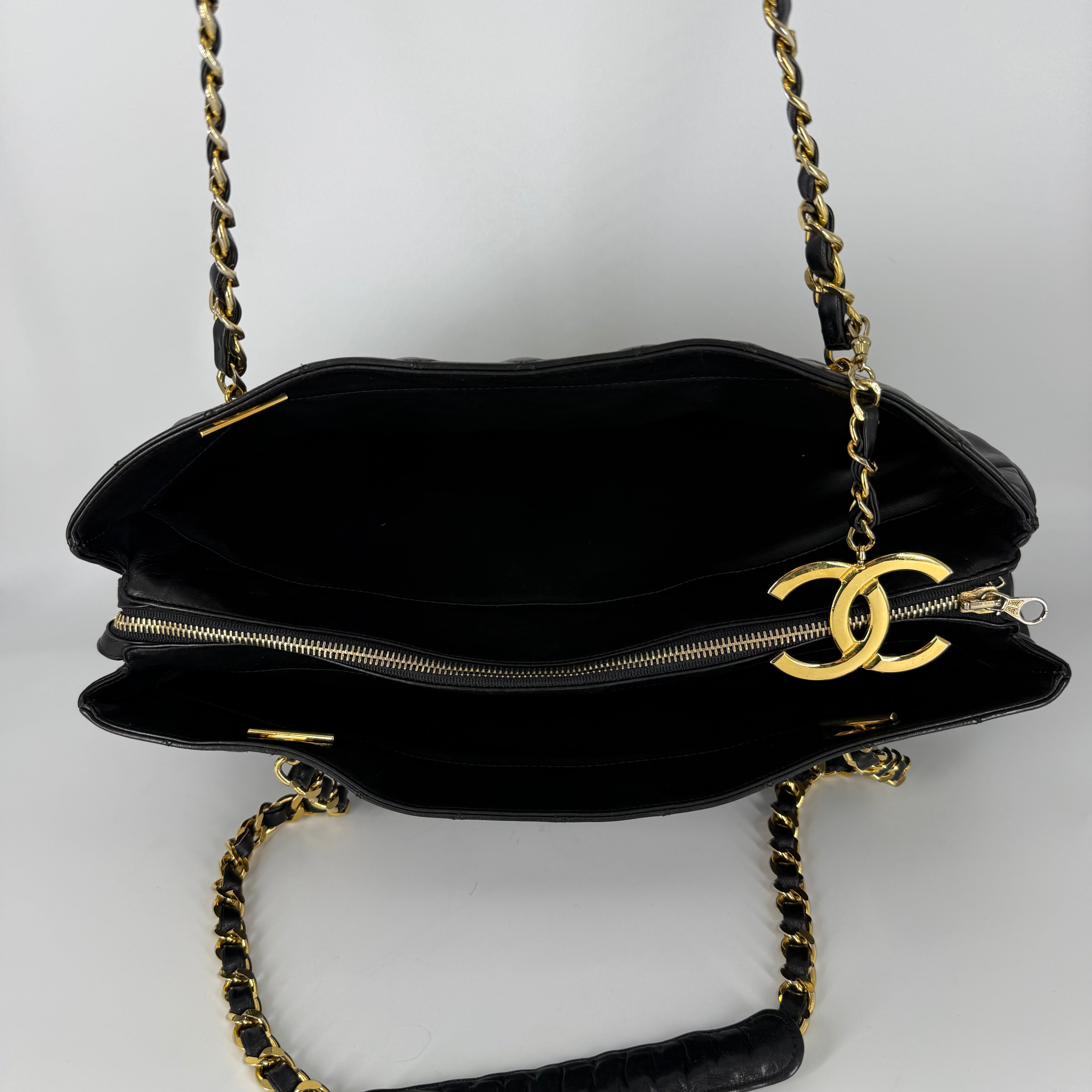 Grand Shopping Tote