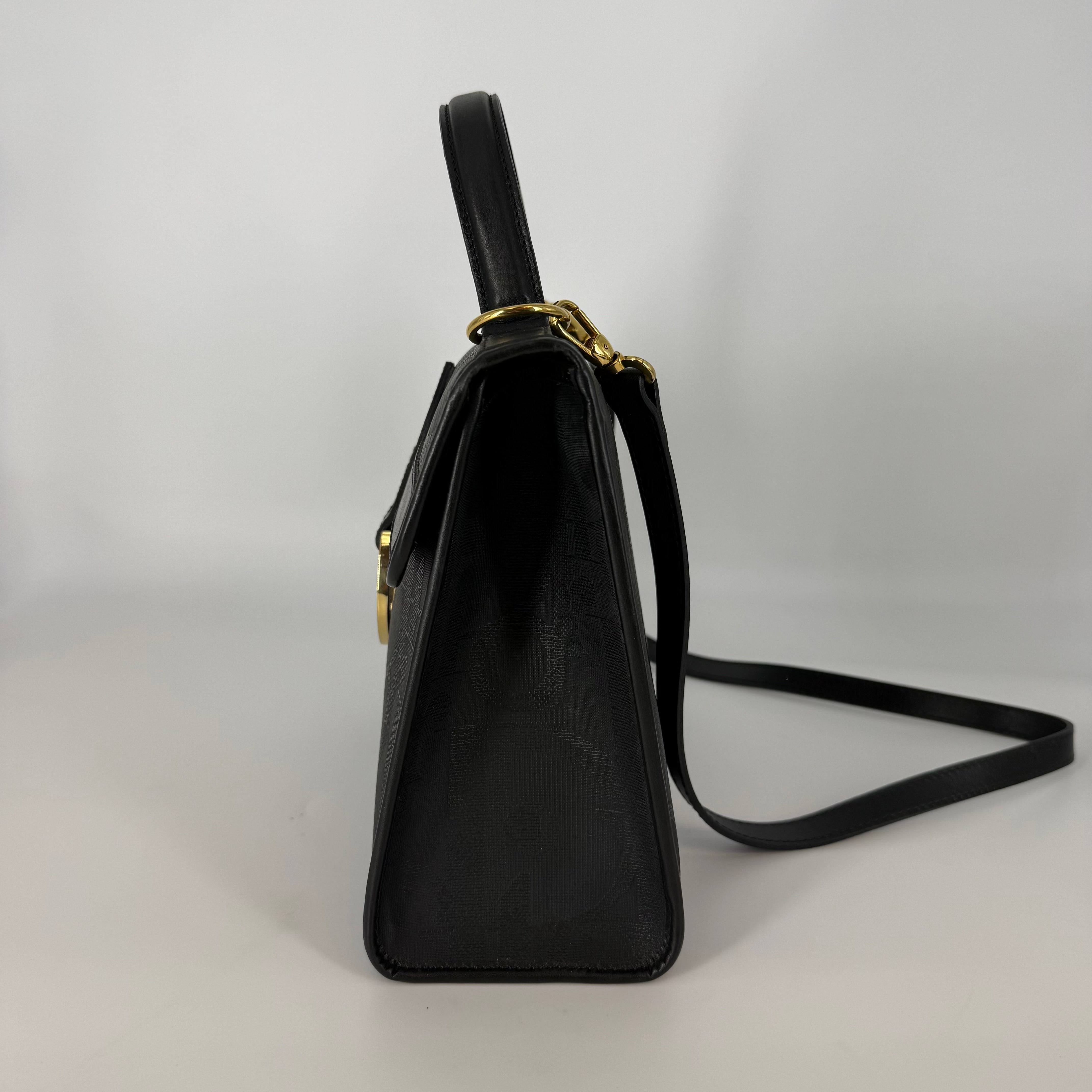 Black Oblique Trotter Shoulder Bag
