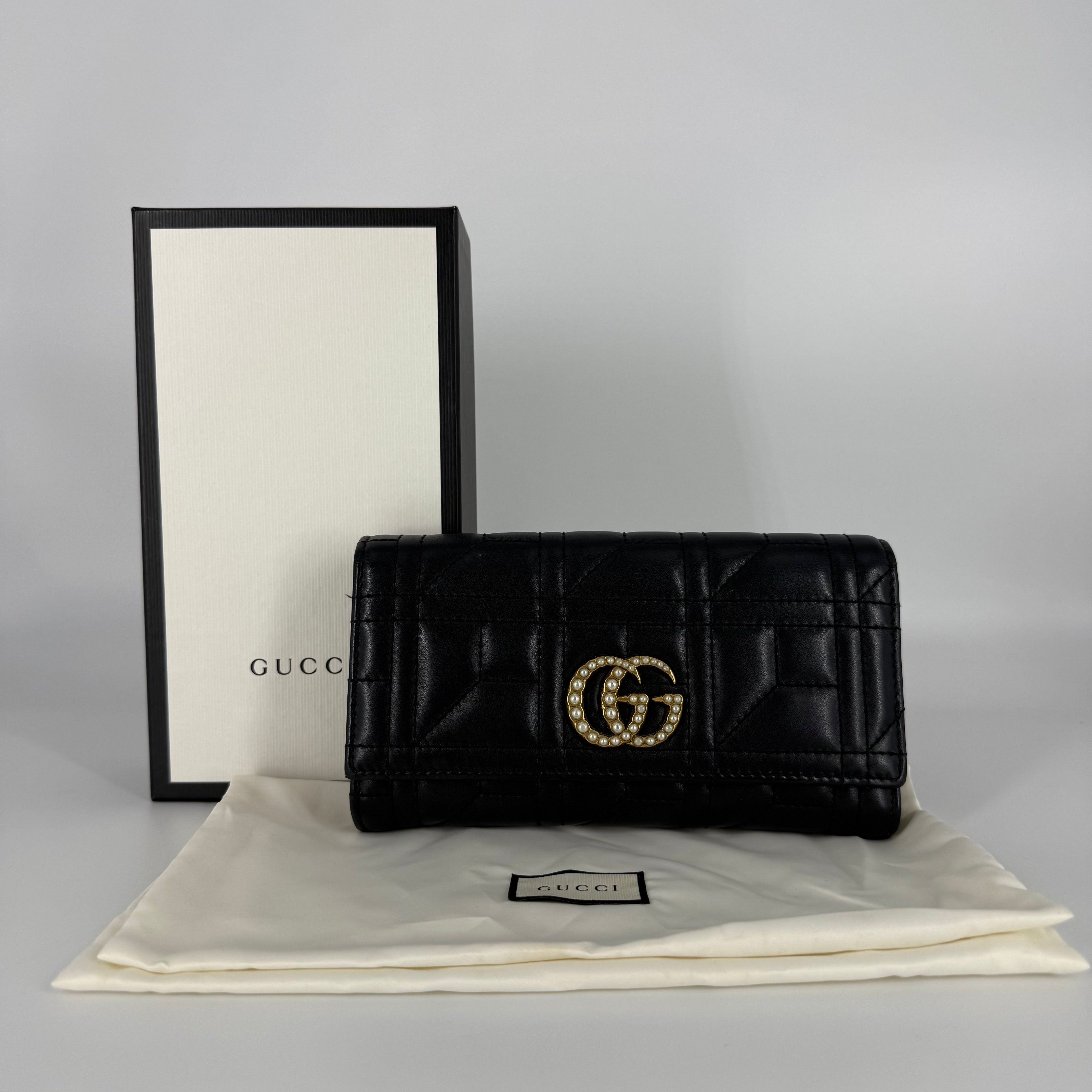 GG Marmont Matelassé Pearl Logo Wallet