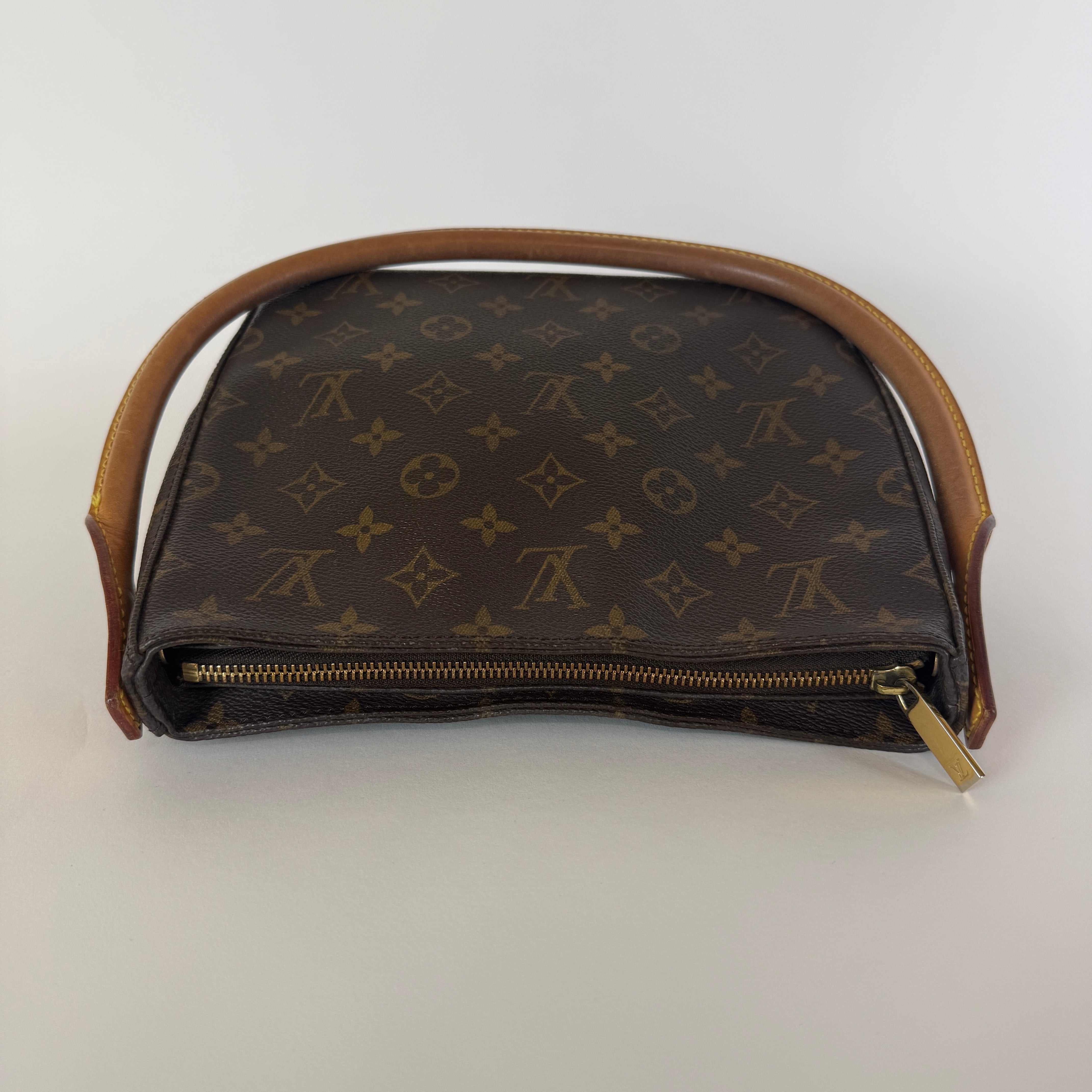 Looping MM — Monogram Canvas