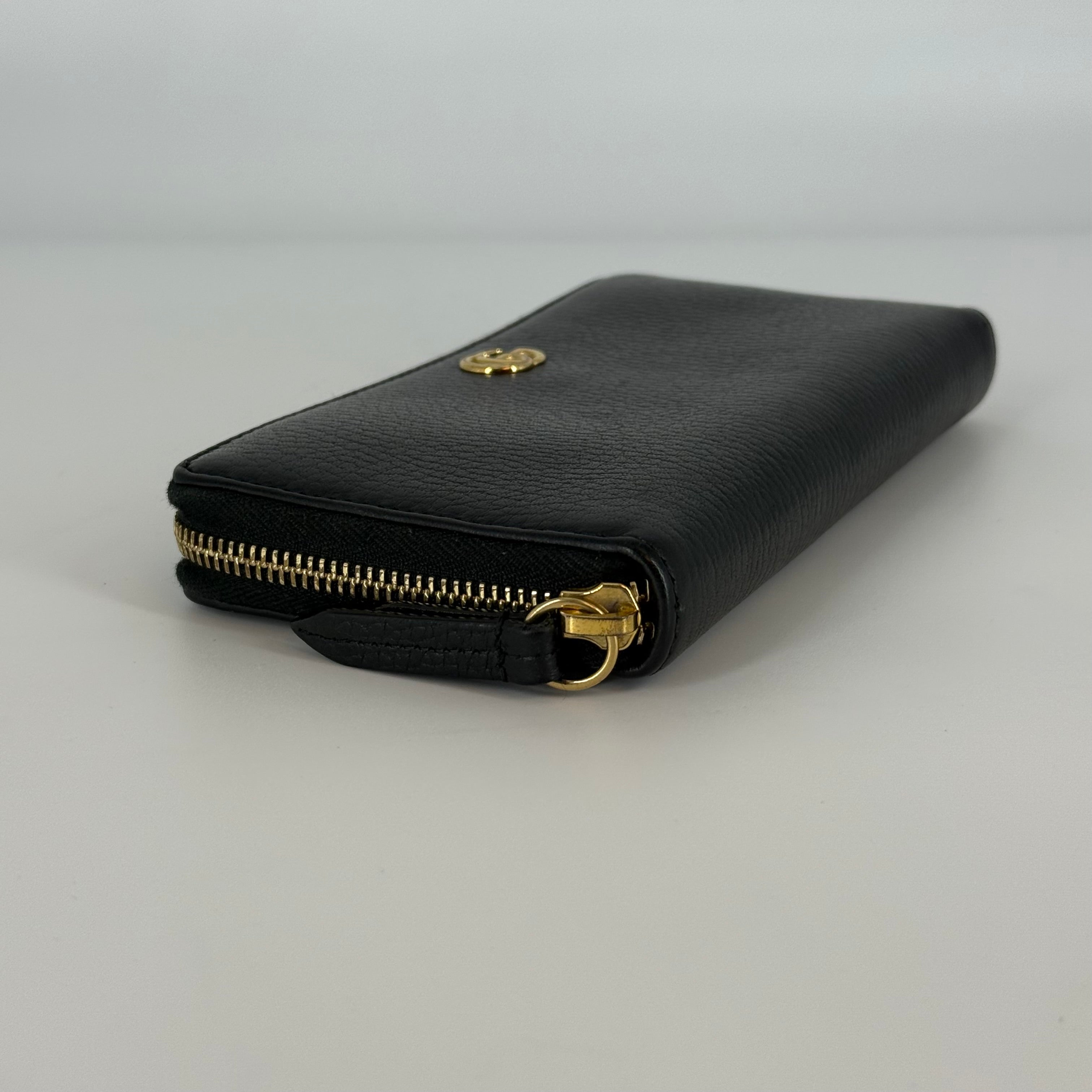 GG Marmont Round Zipper Long Wallet