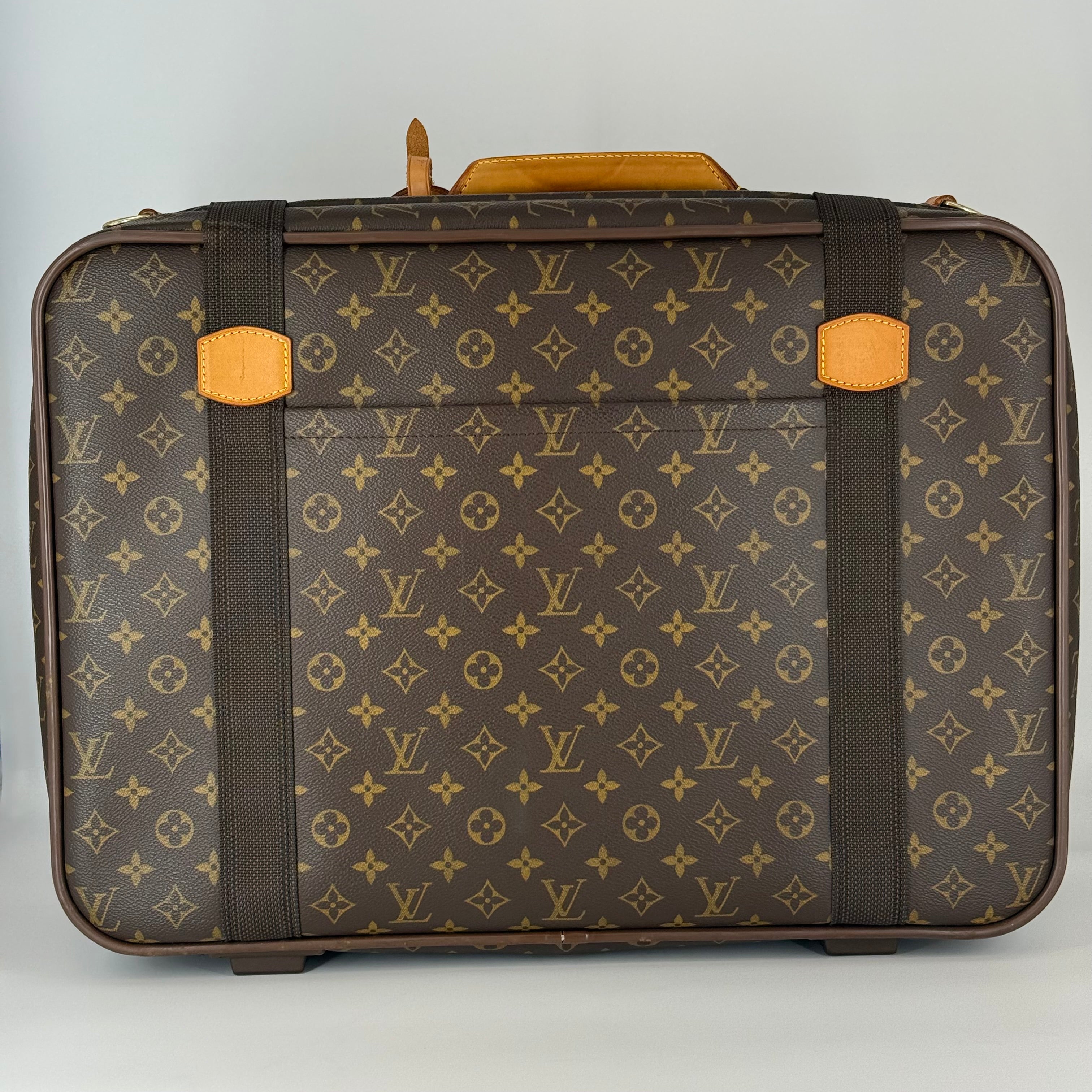 Satellite 53 Suitcase