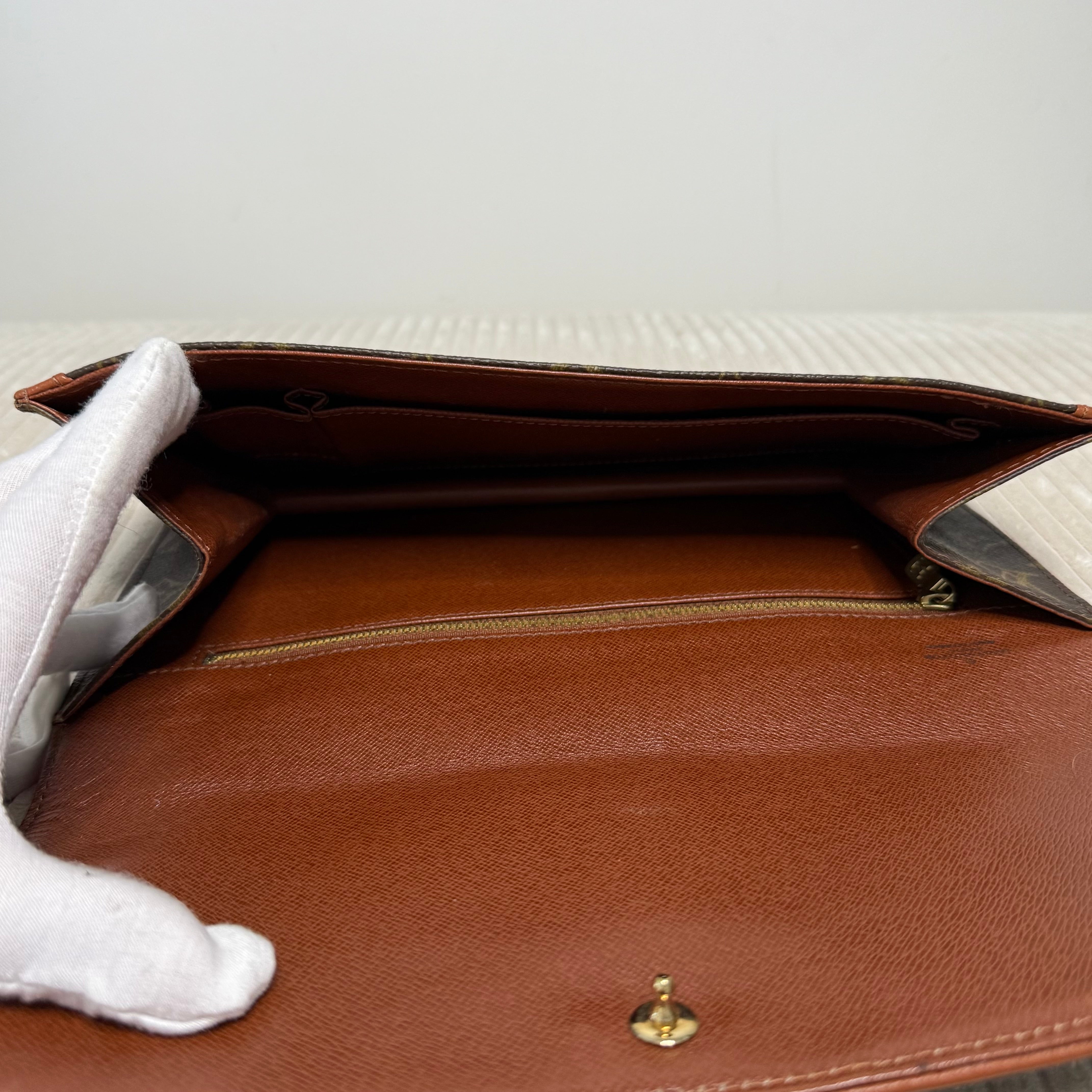 Pochette Dame