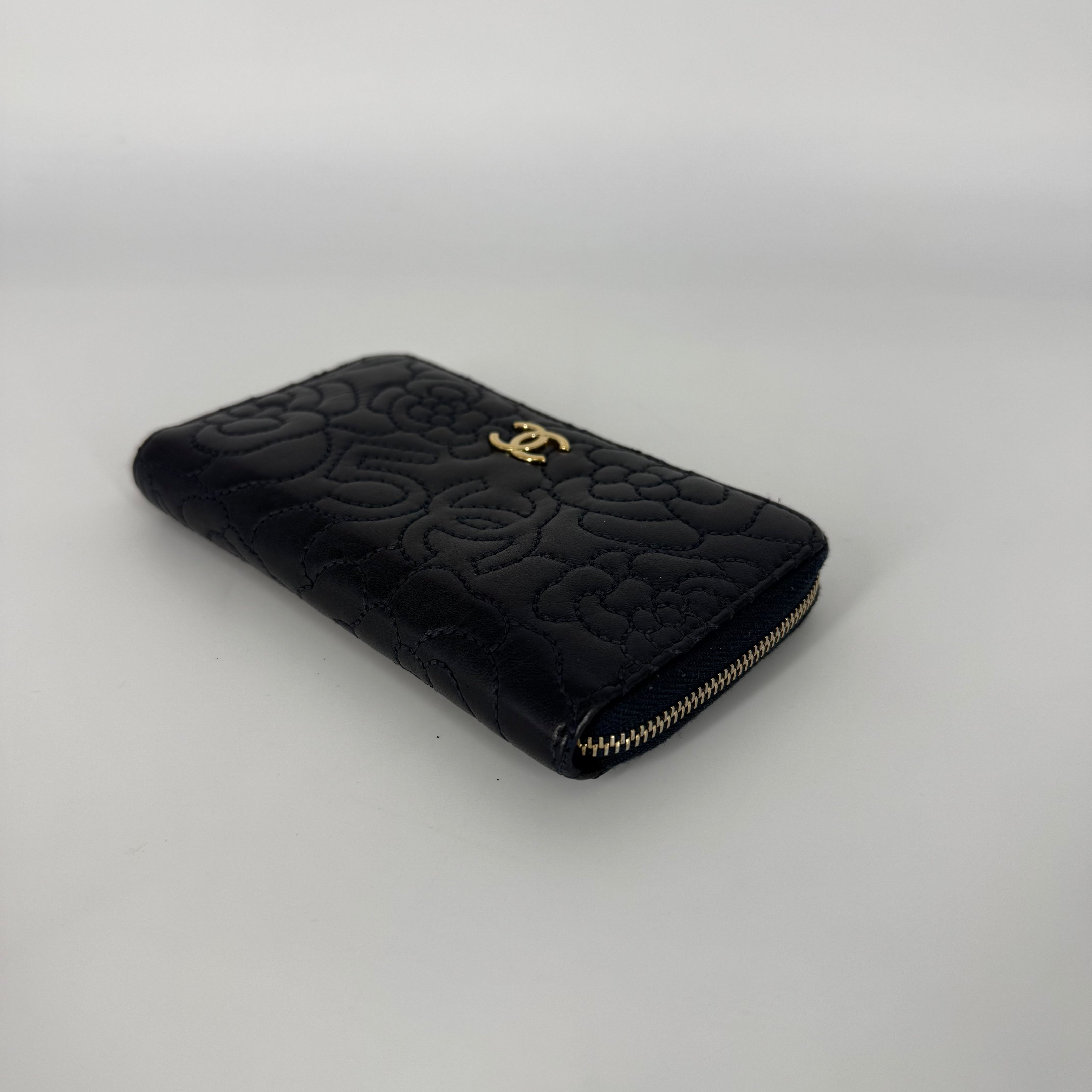 Camellia Wallet – Navy Blue