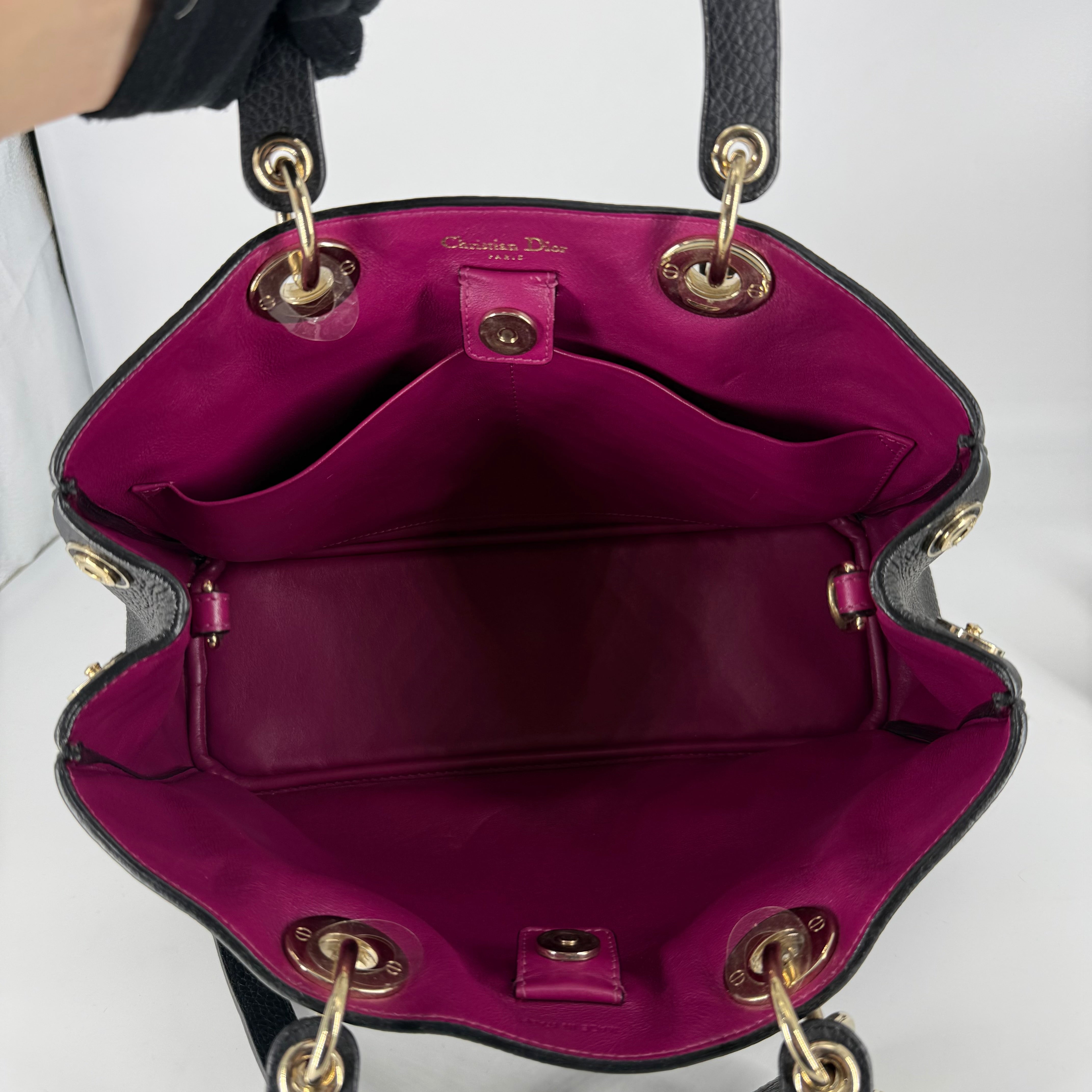 Diorissimo – Grained Leather - Black