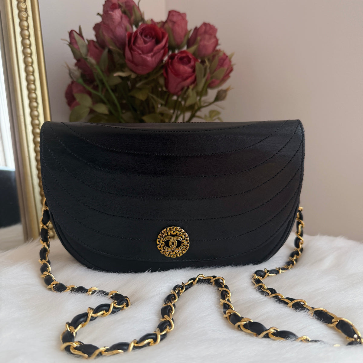 Vintage Half Moon Hobo — Black Leather — 24K Gold-Plated Hardware