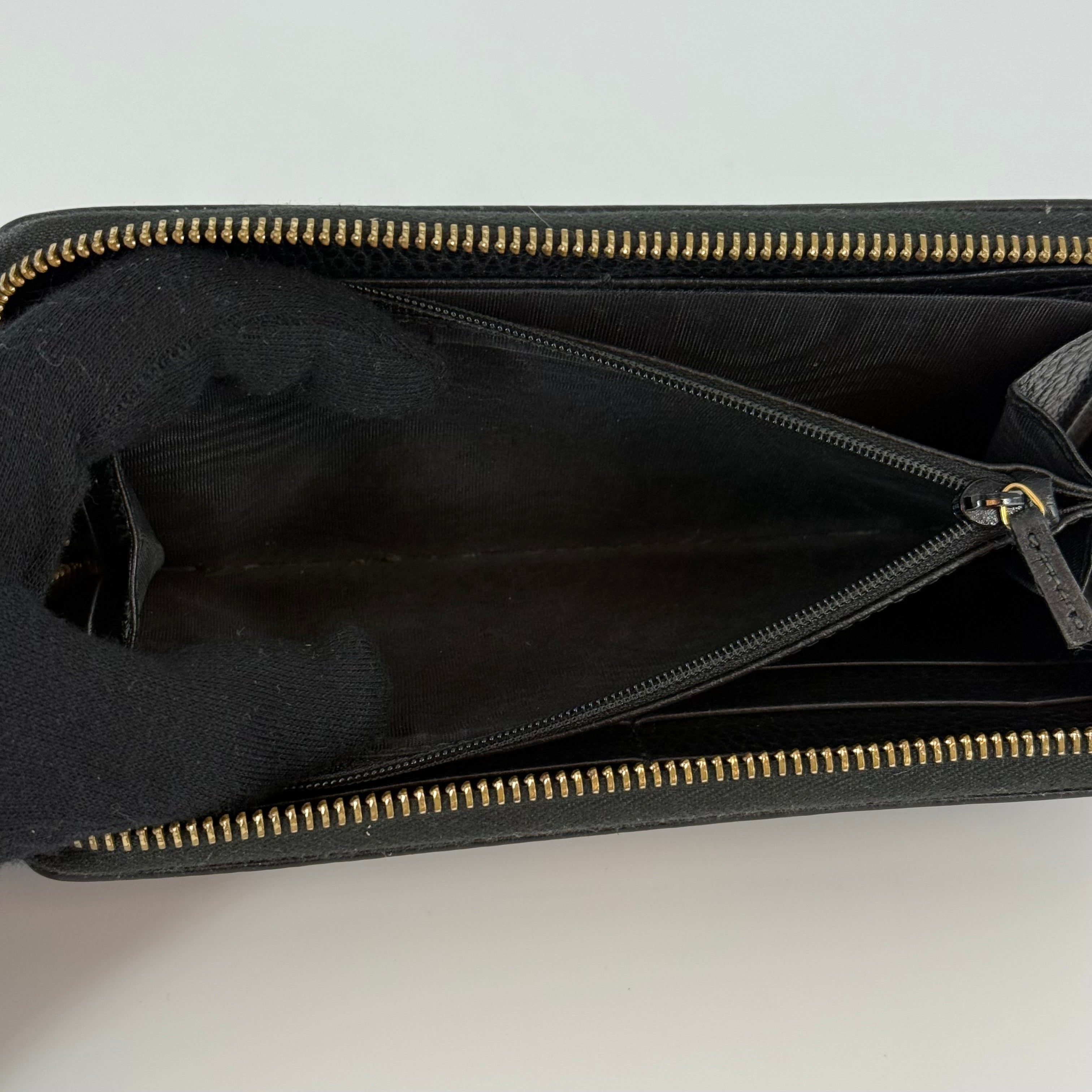 GG Marmont Round Zipper Long Wallet