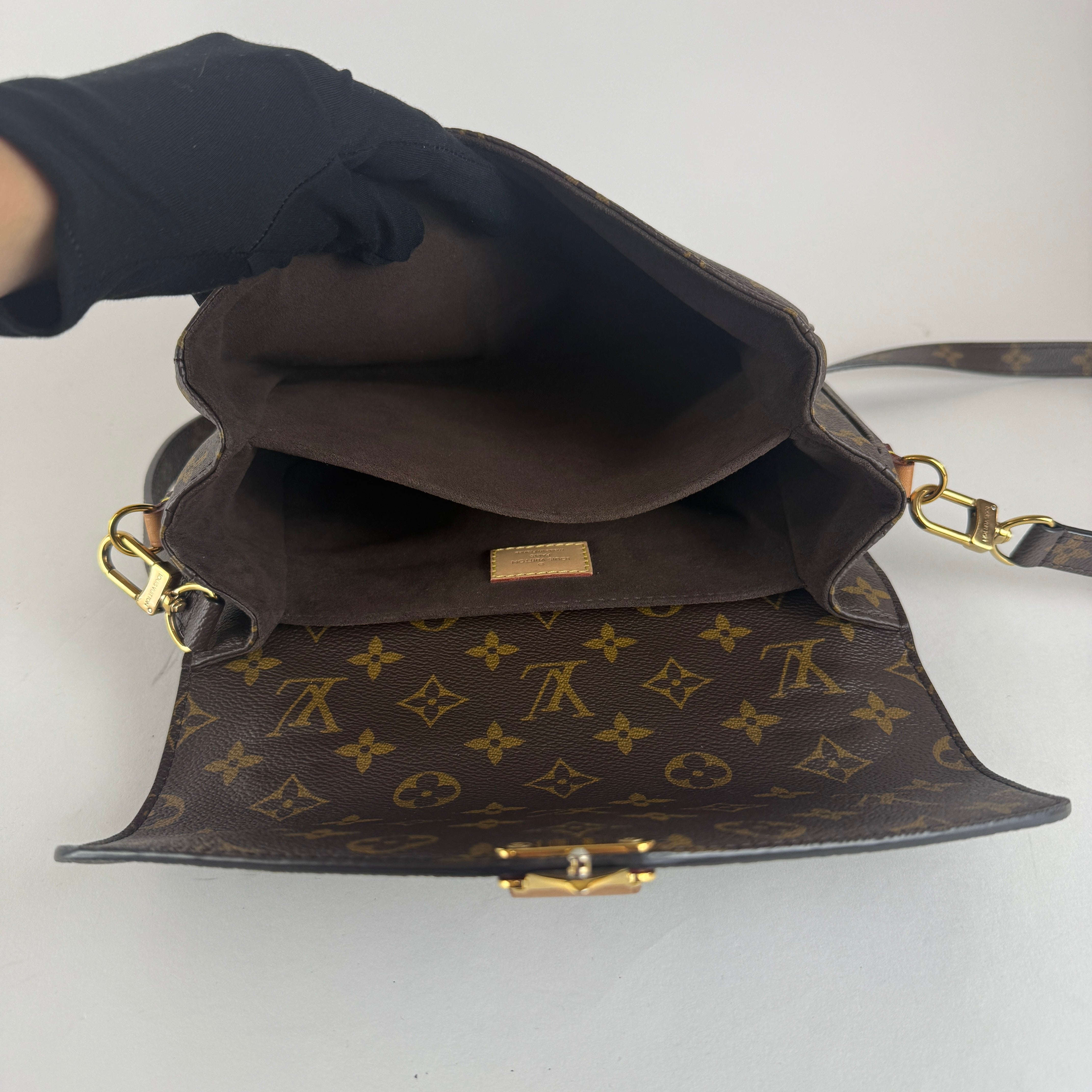 Pochette Métis — Monogram Canvas