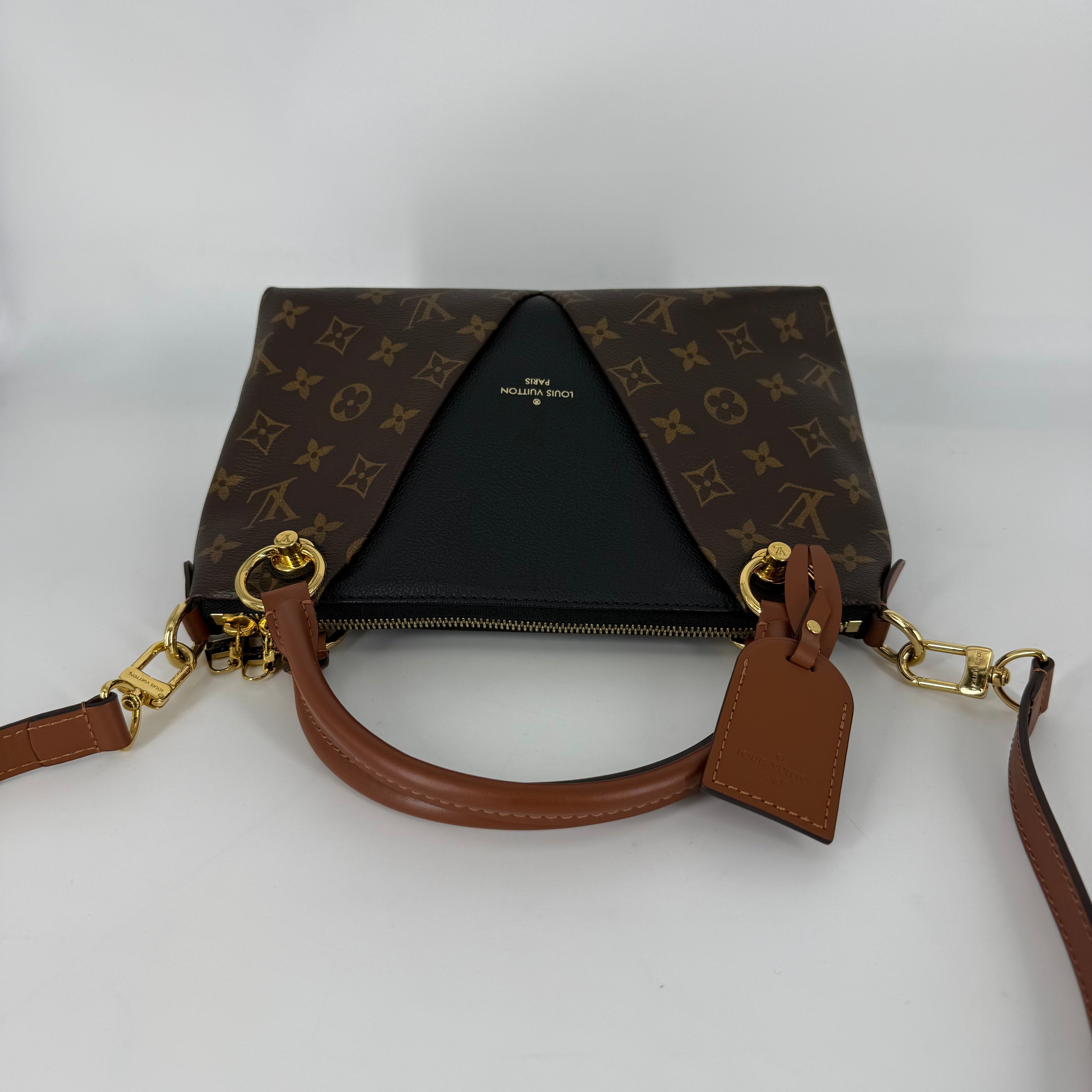 V Tote BB