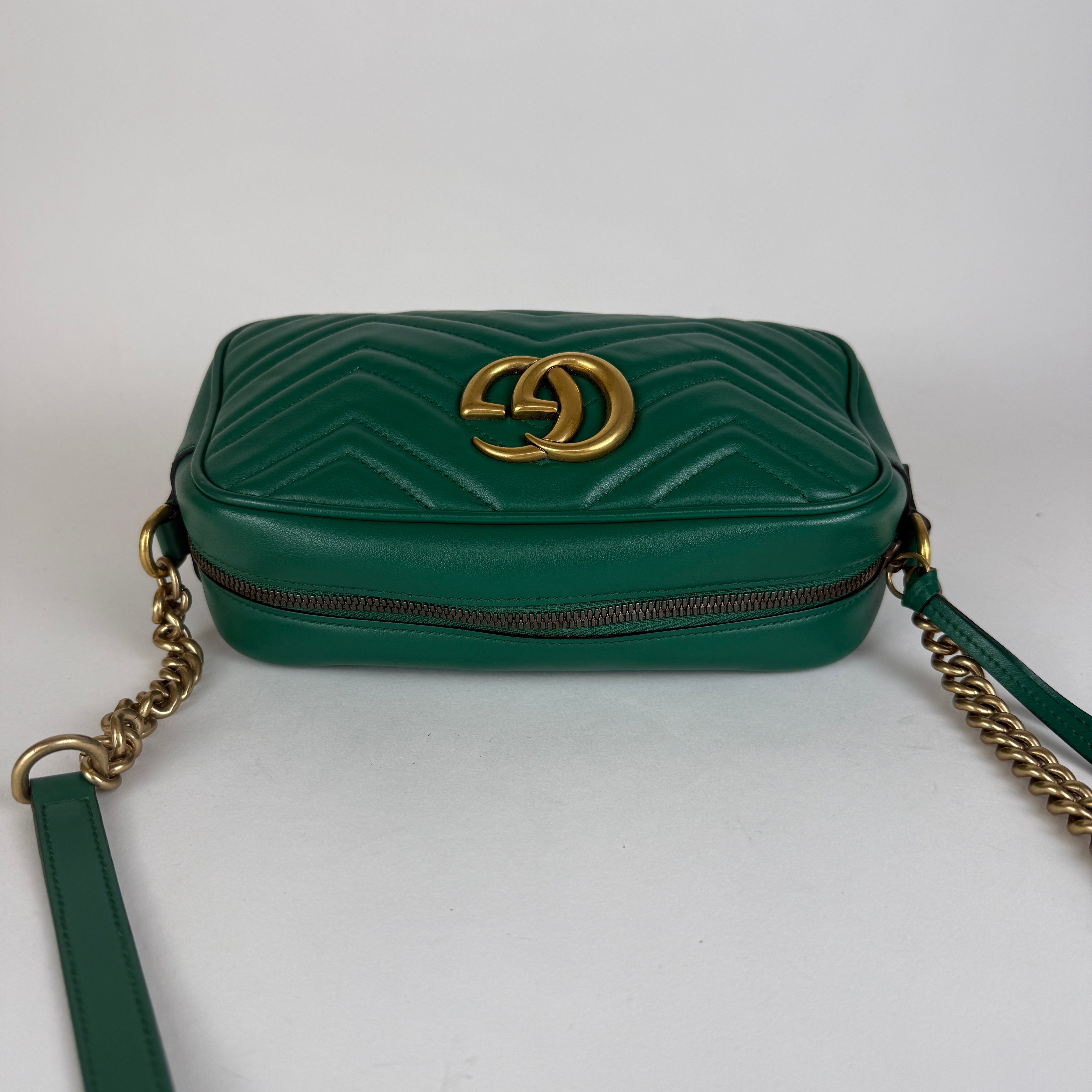 GG Marmont Matelassé Camera Bag — Green Leather