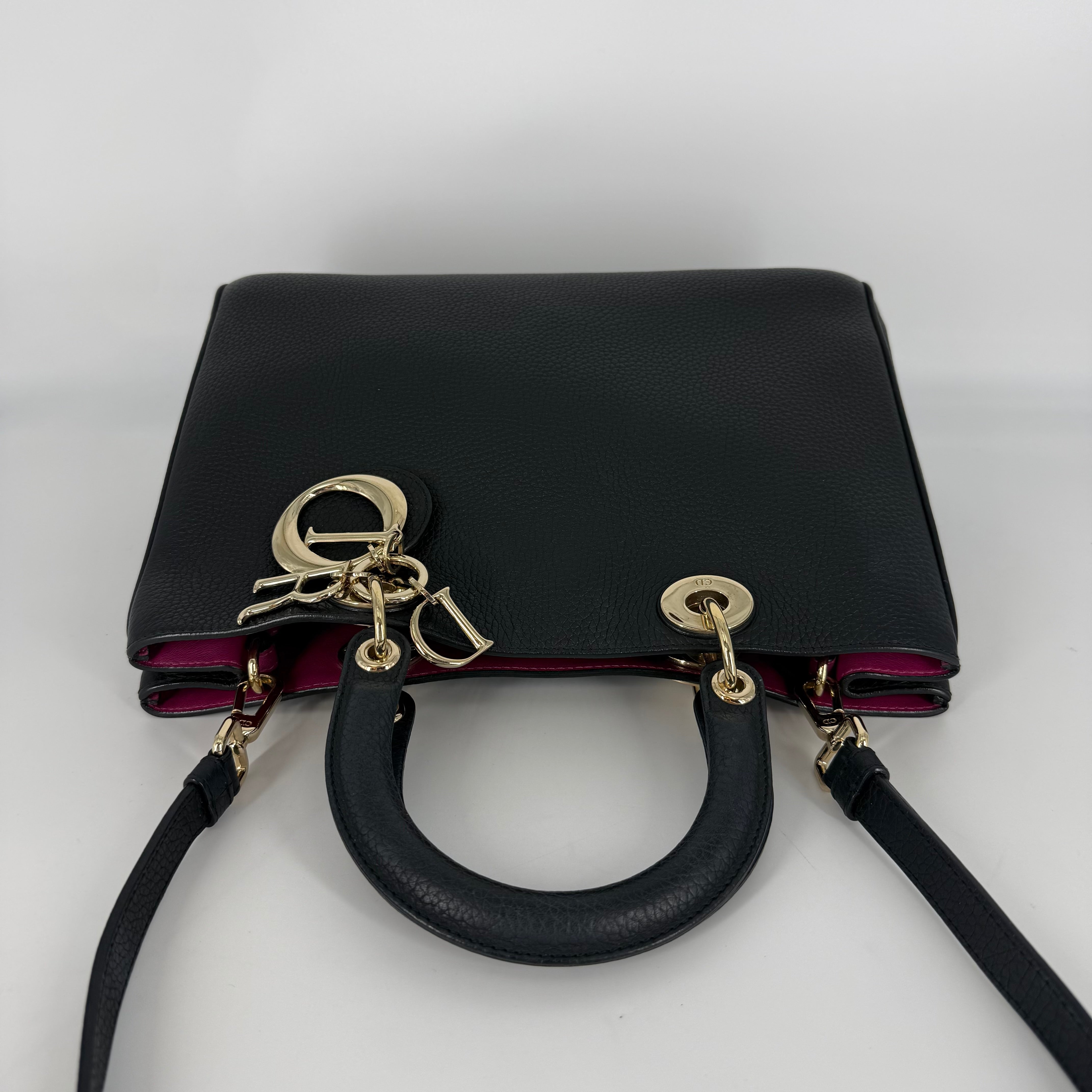 Diorissimo – Black Leather