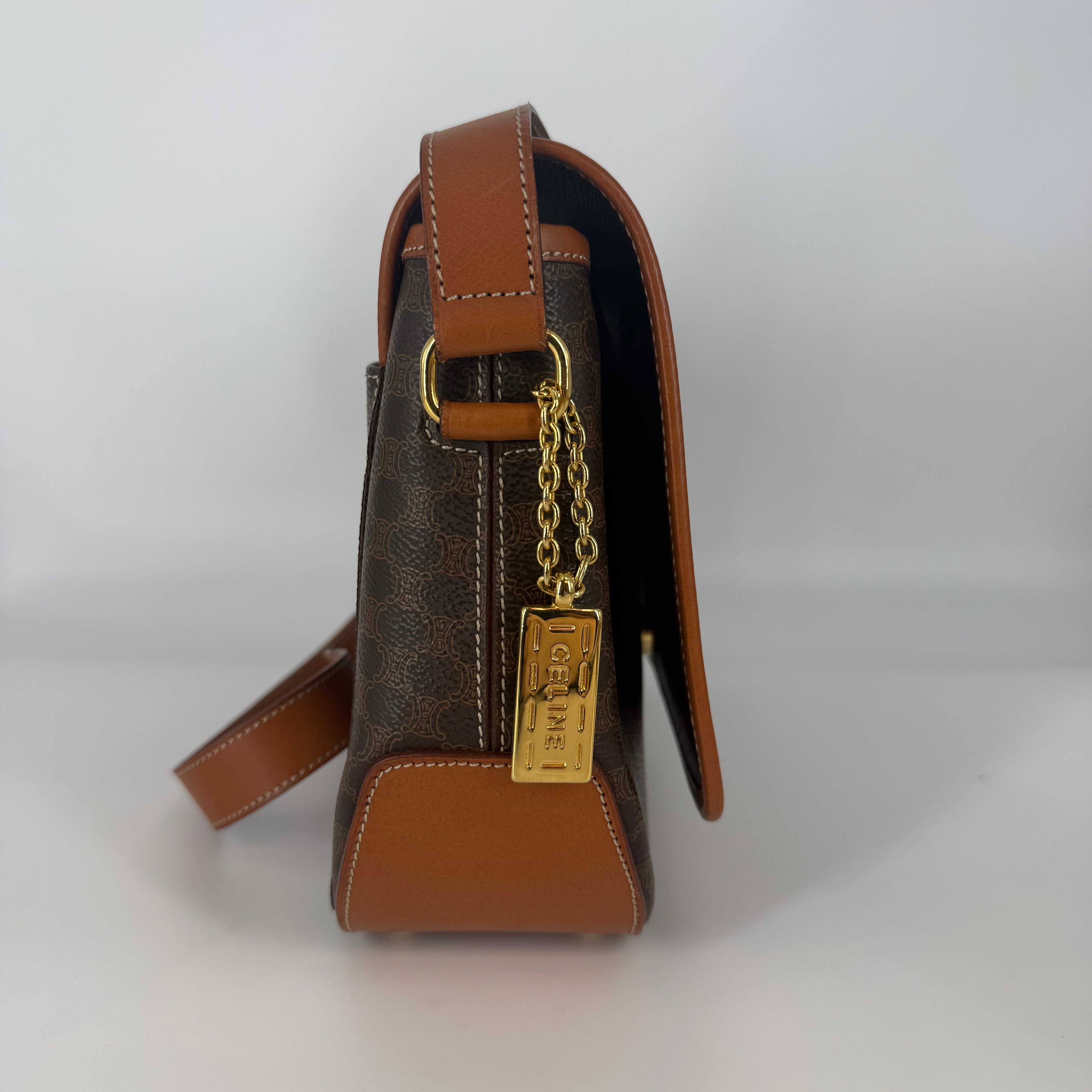 Macadam Crossbody