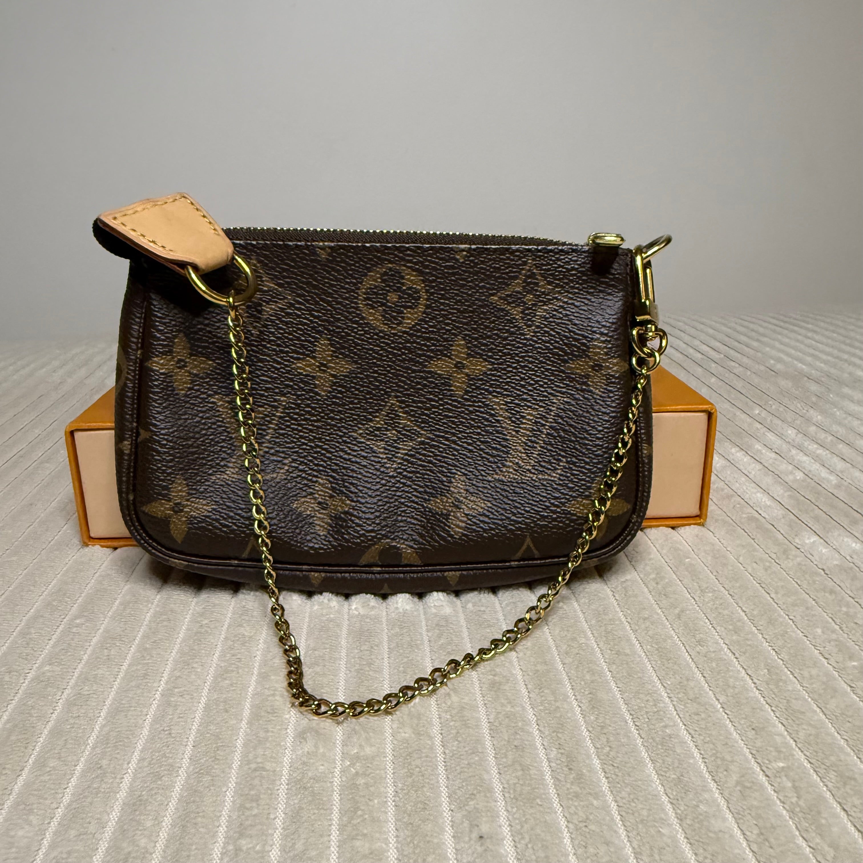 Mini Pochette Accessoires