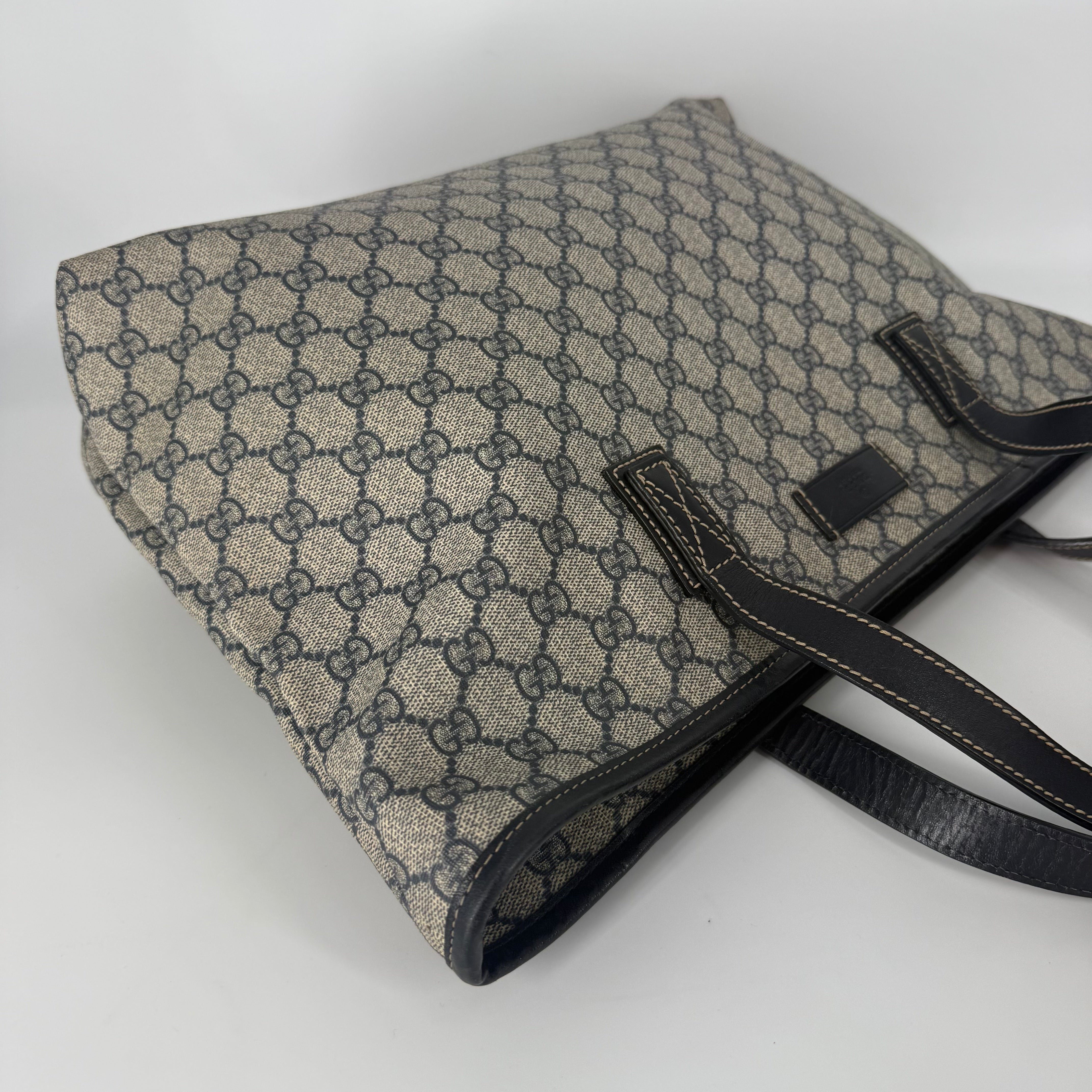 GG Canvas Navy Tote Bag