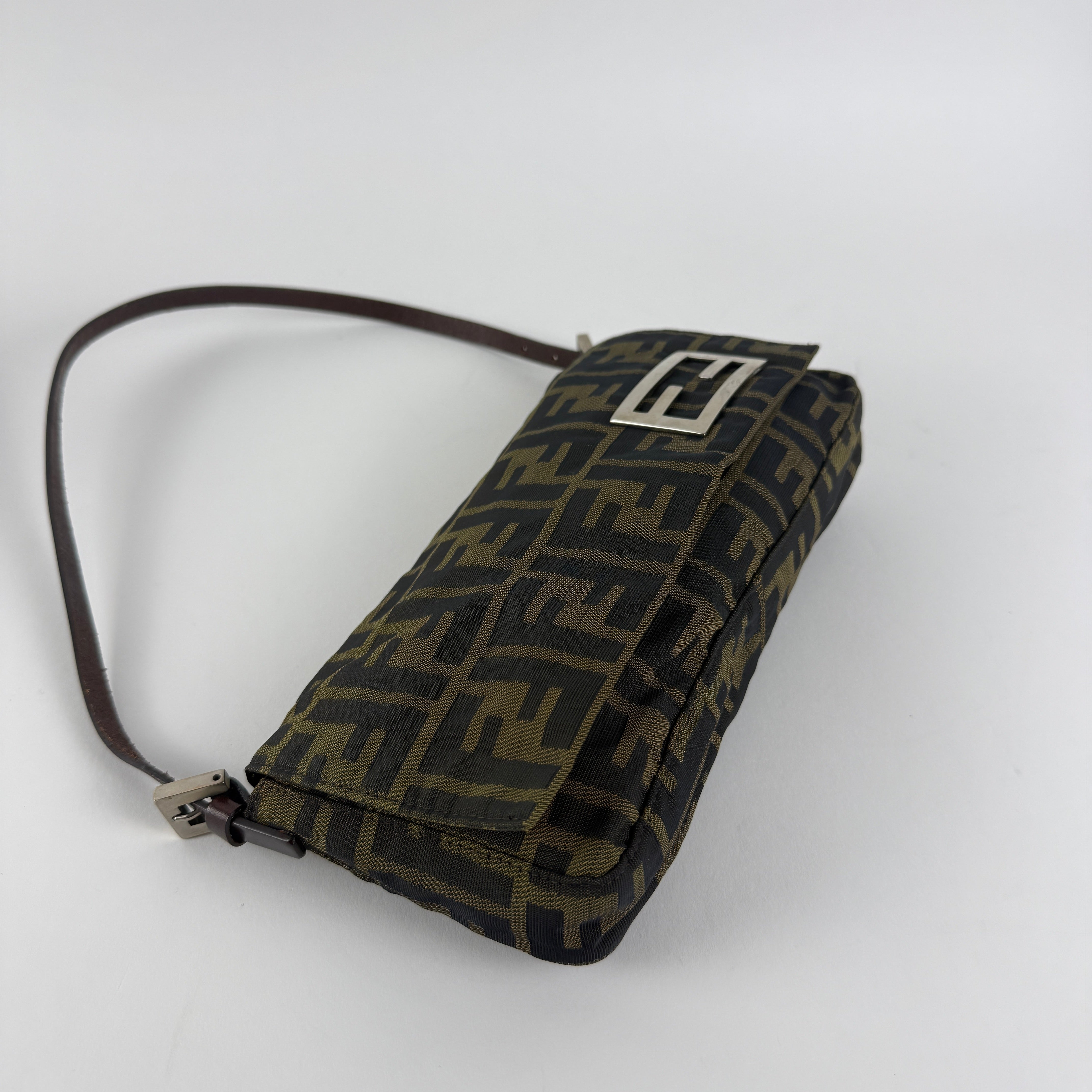 Baguette Zucca Canvas