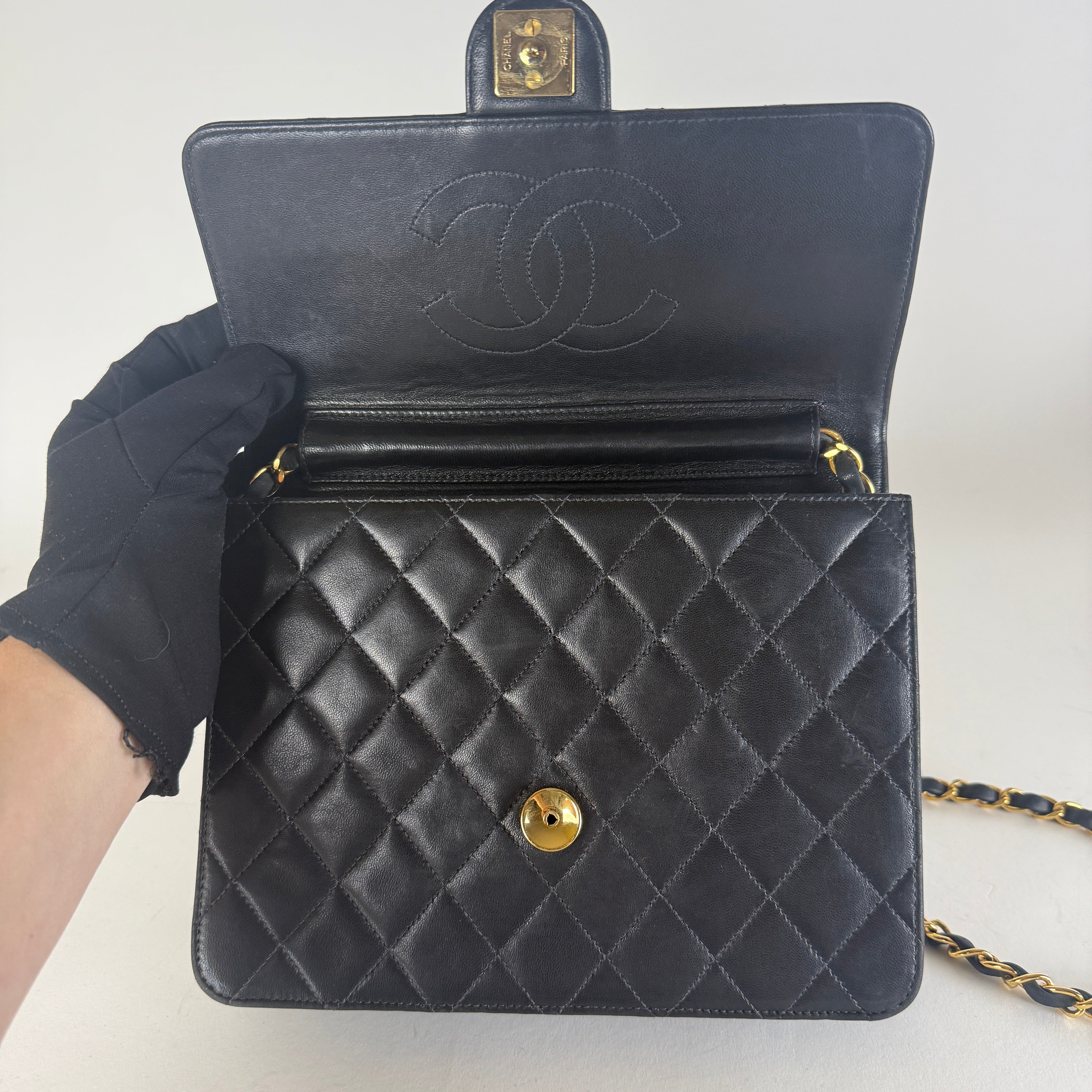 Classic Single Flap — 24K Gold Hardware