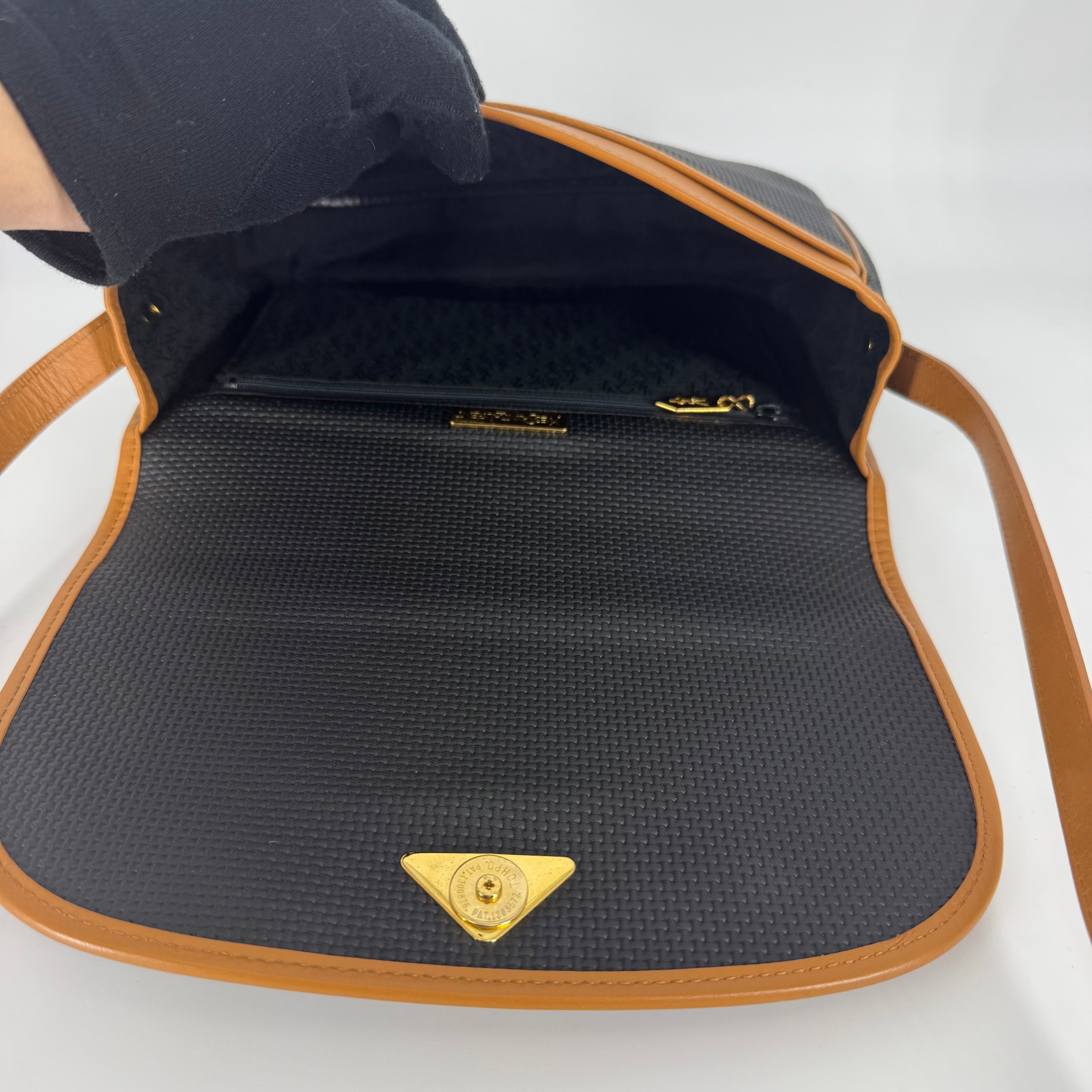 Vintage Crossbody Bag