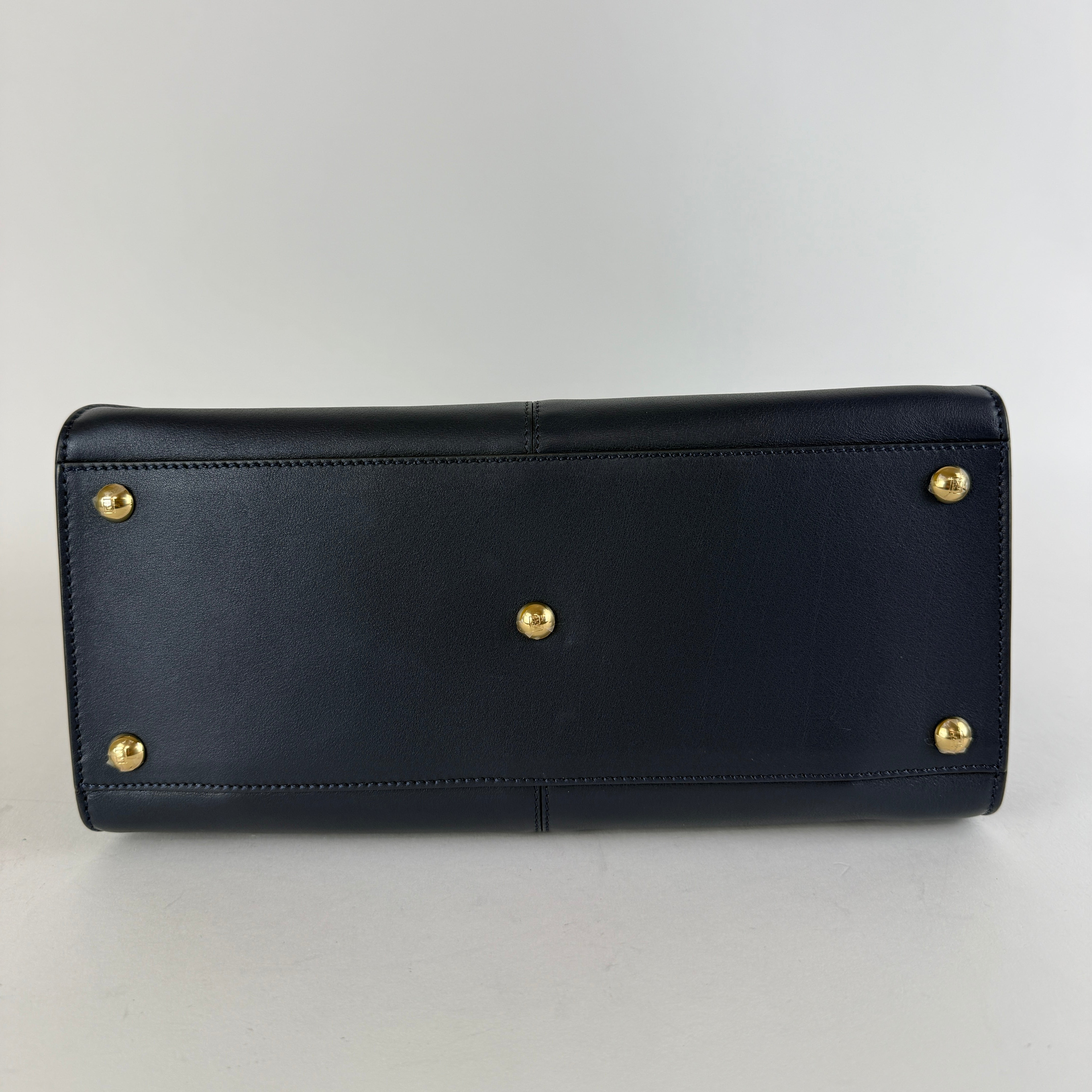 Peekaboo X-Lite Medium