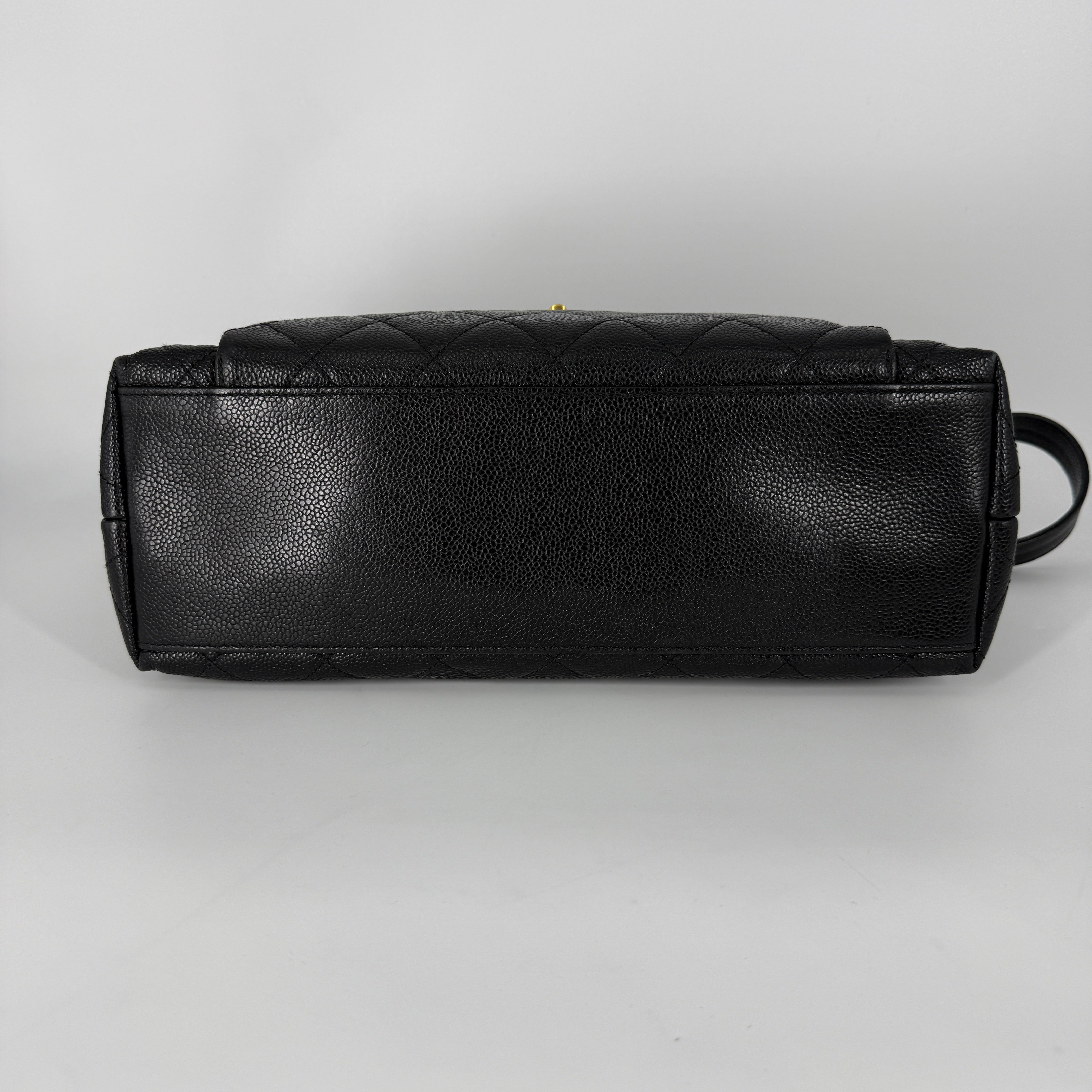 Quilted Caviar Tote Bag – Black