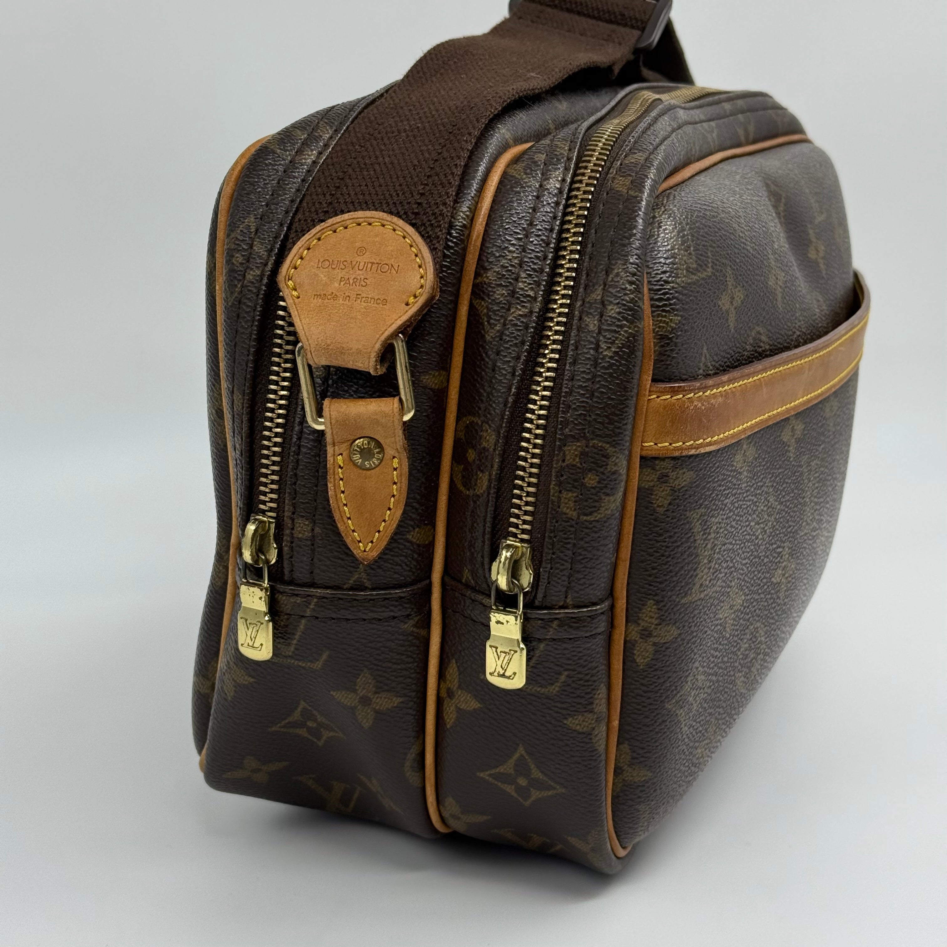 Reporter GM Crossbody Bag