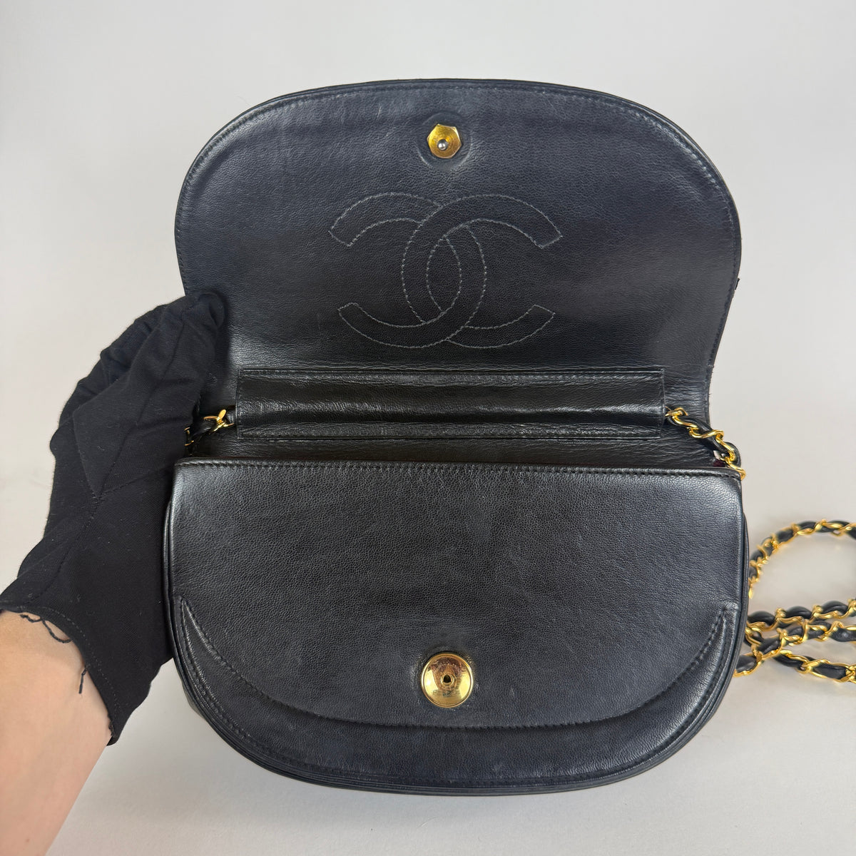 Vintage Half Moon Hobo — Black Leather — 24K Gold-Plated Hardware