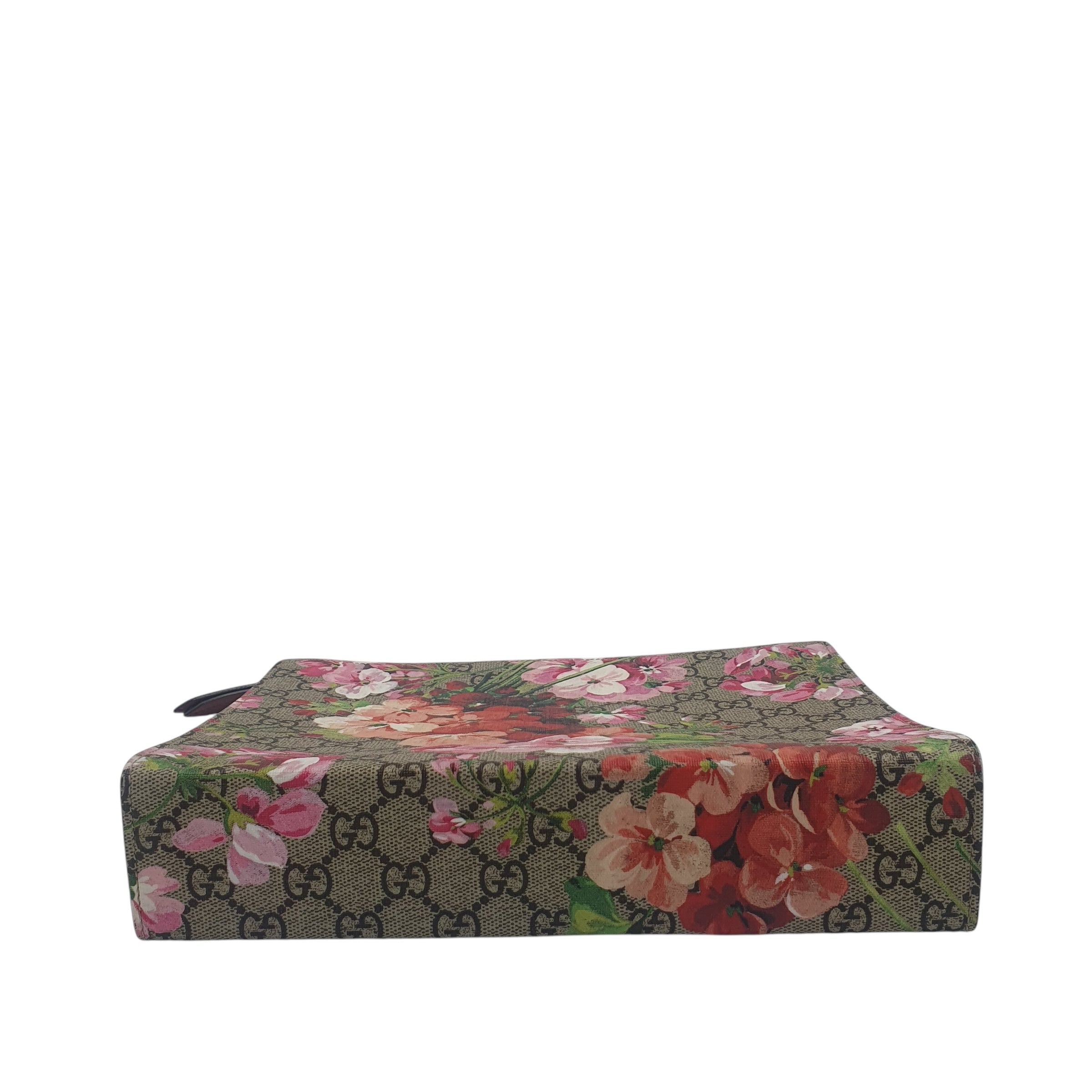 Blooms Clutch