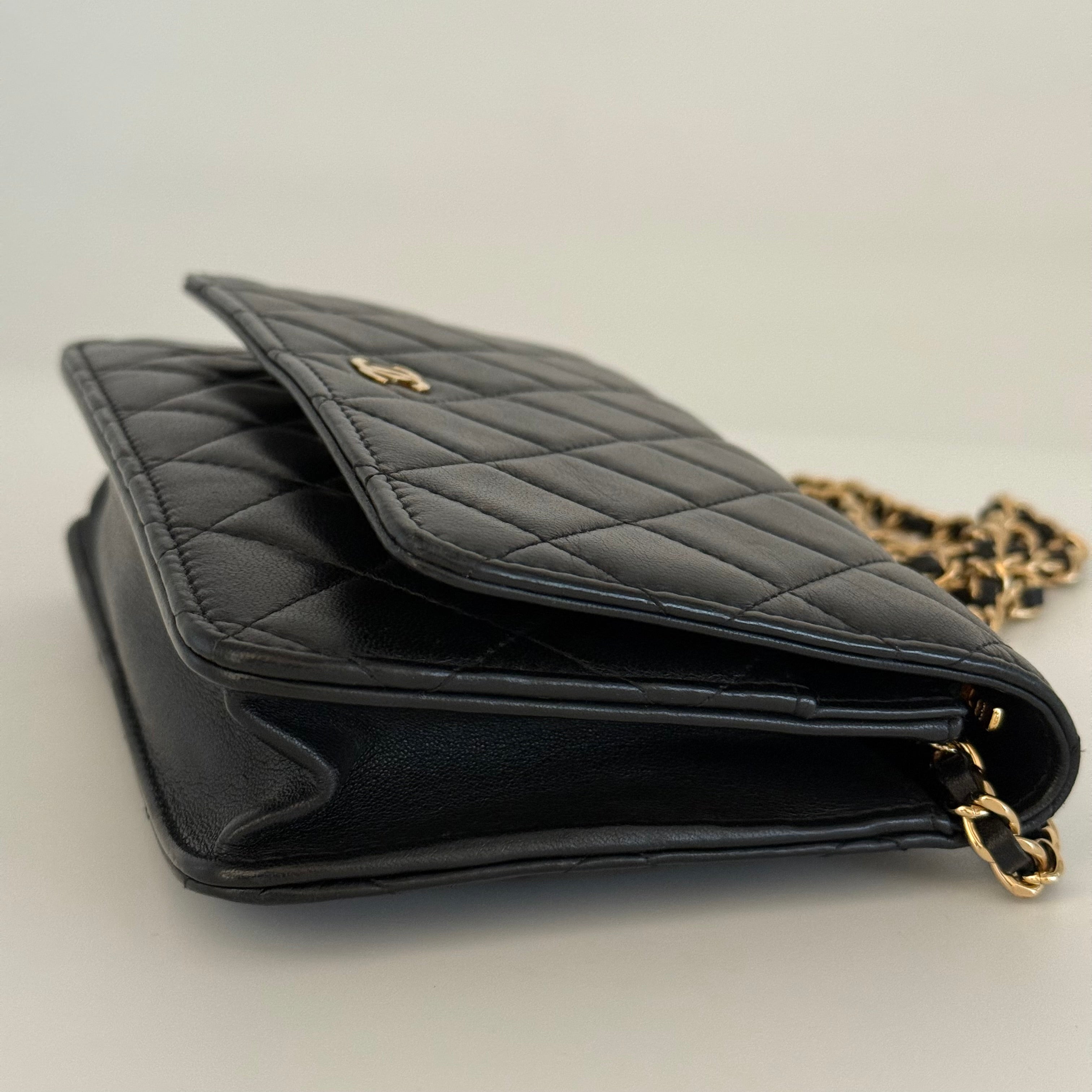 Classic Wallet on Chain (WOC)