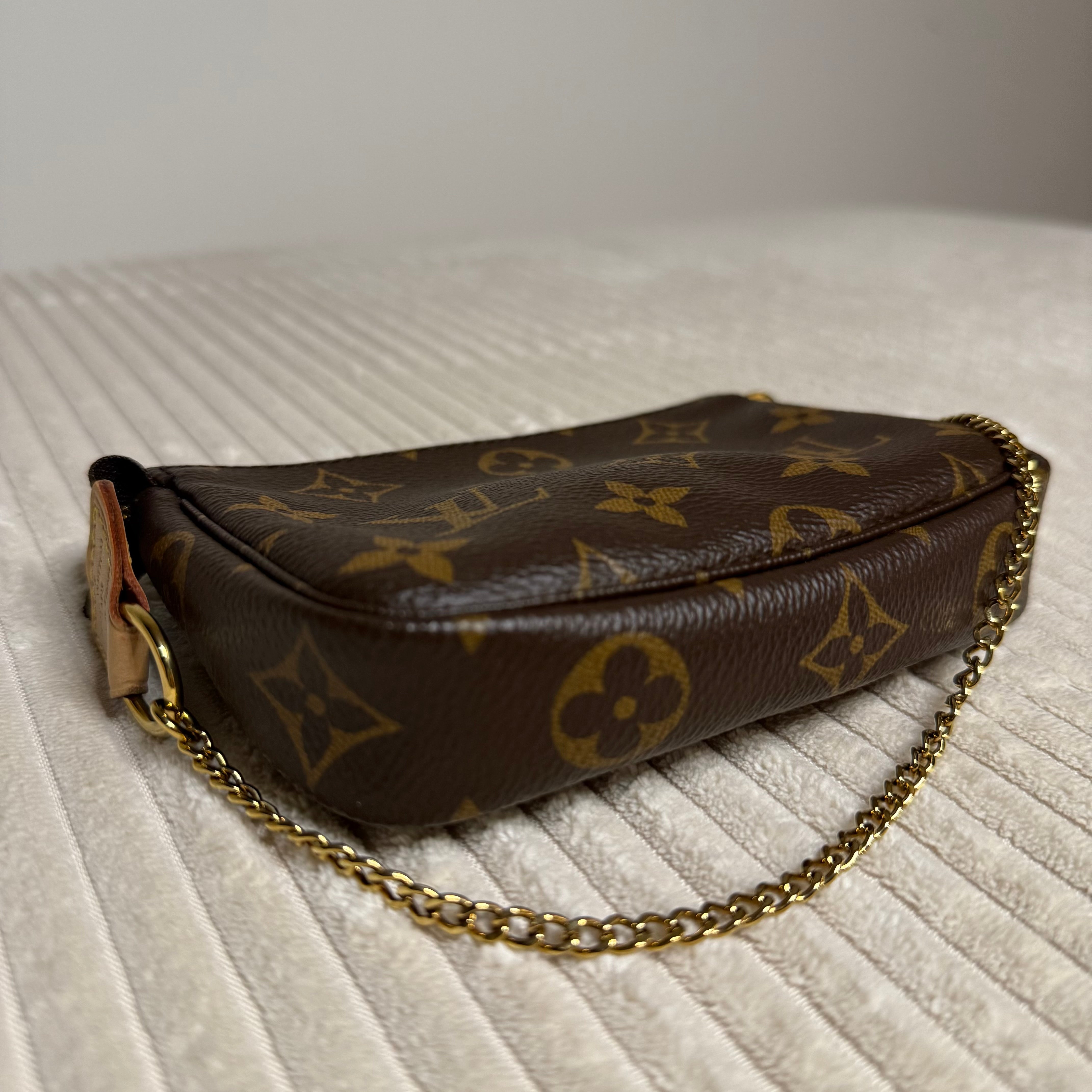 Mini Pochette Accessoires